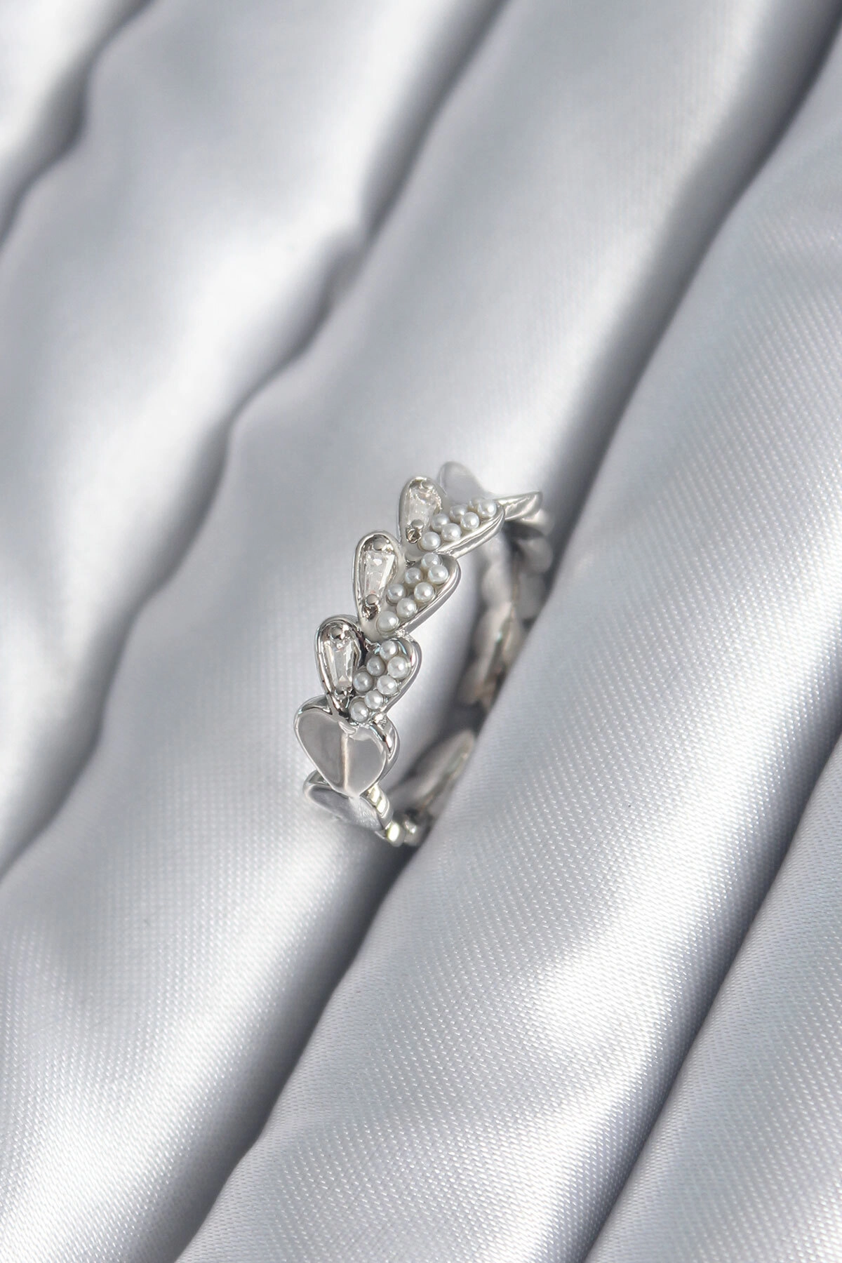 Pirinç Gümüş Renk Kalp Model İnci Detay Kadın Yüzük-0