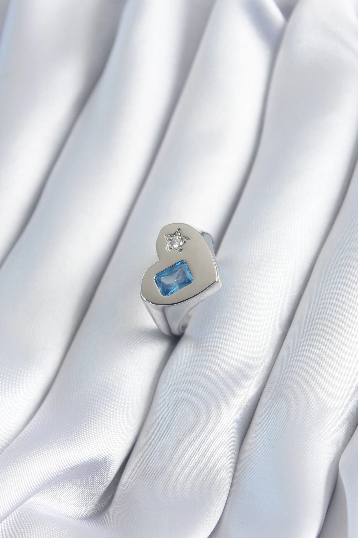 Pirinç Gümüş Renk Kalp Model Yıldız Zirkon Taş Detay Kadın Yüzük-0