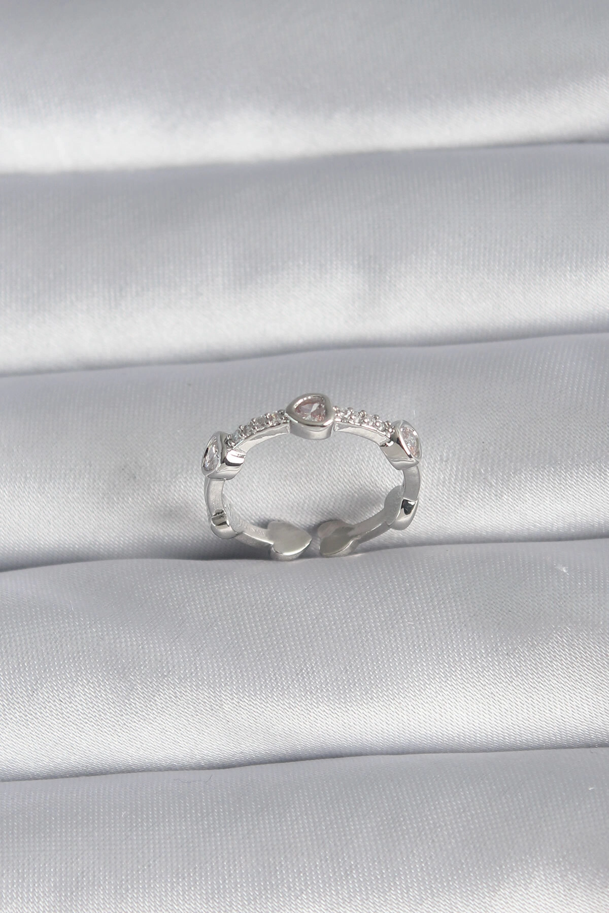 Pirinç Gümüş Renk Kalp Model Zirkon Taş Detay Kadın Yüzük-0