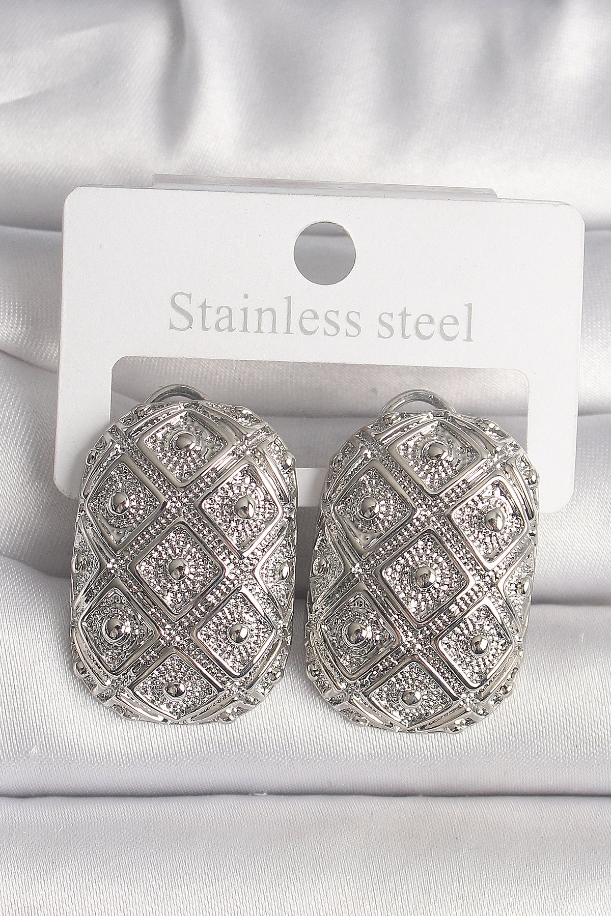 Pirinç Gümüş Renk Motif İşlemeli Kadın Küpe-0