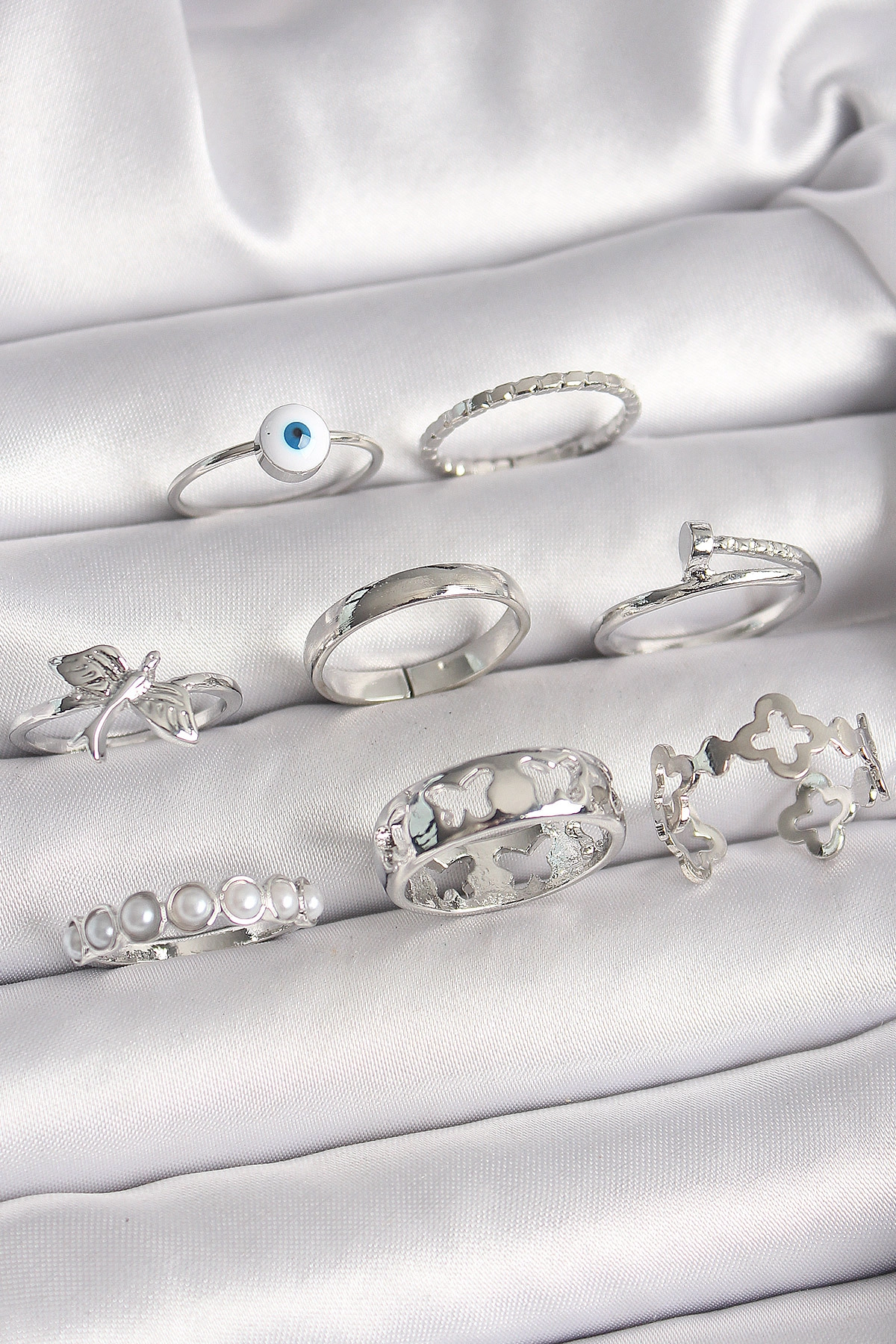 Pirinç Gümüş Renk Nazar Boncuk Detay İncili Kelebek İşlemeli Kadın Yüzük Seti-0