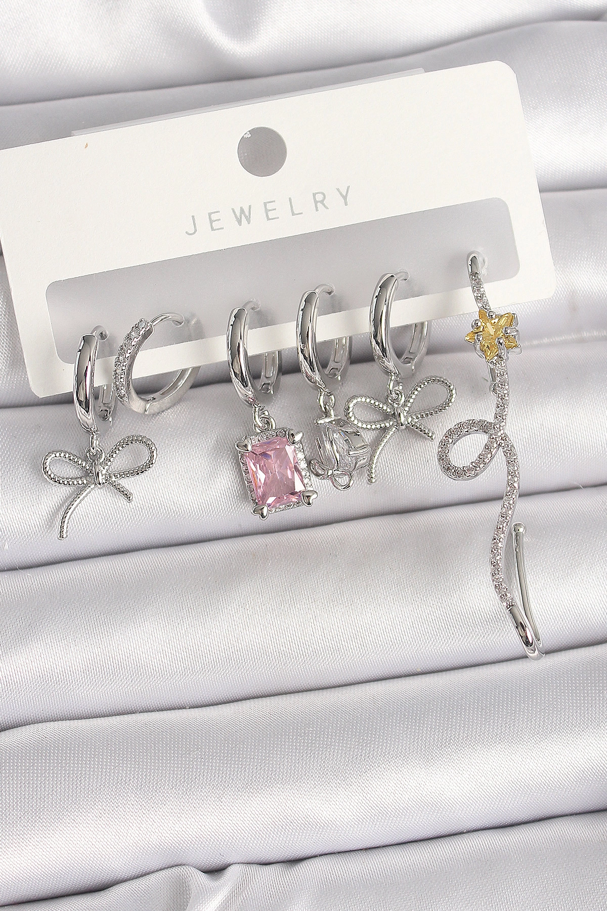 Pirinç Gümüş Renk Sallantı Kurdele Kuyruklu Yıldız Figür Pembe Kare Zirkon Taş Detay Kadın Küpe Seti-0