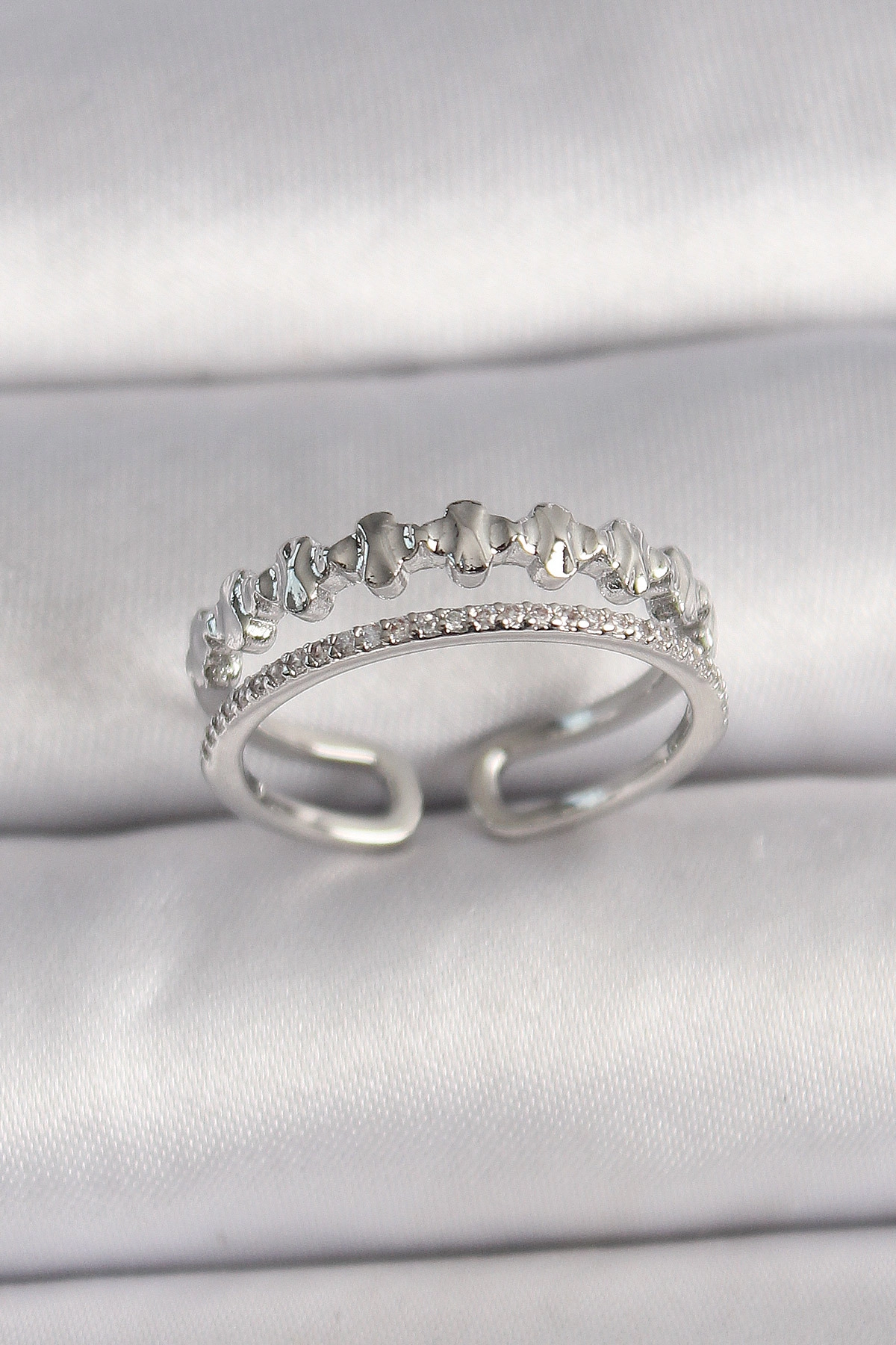 Pirinç Gümüş Renk Zirkon Taş Detaylı Ayarlanabilir Kadın Yüzük-0