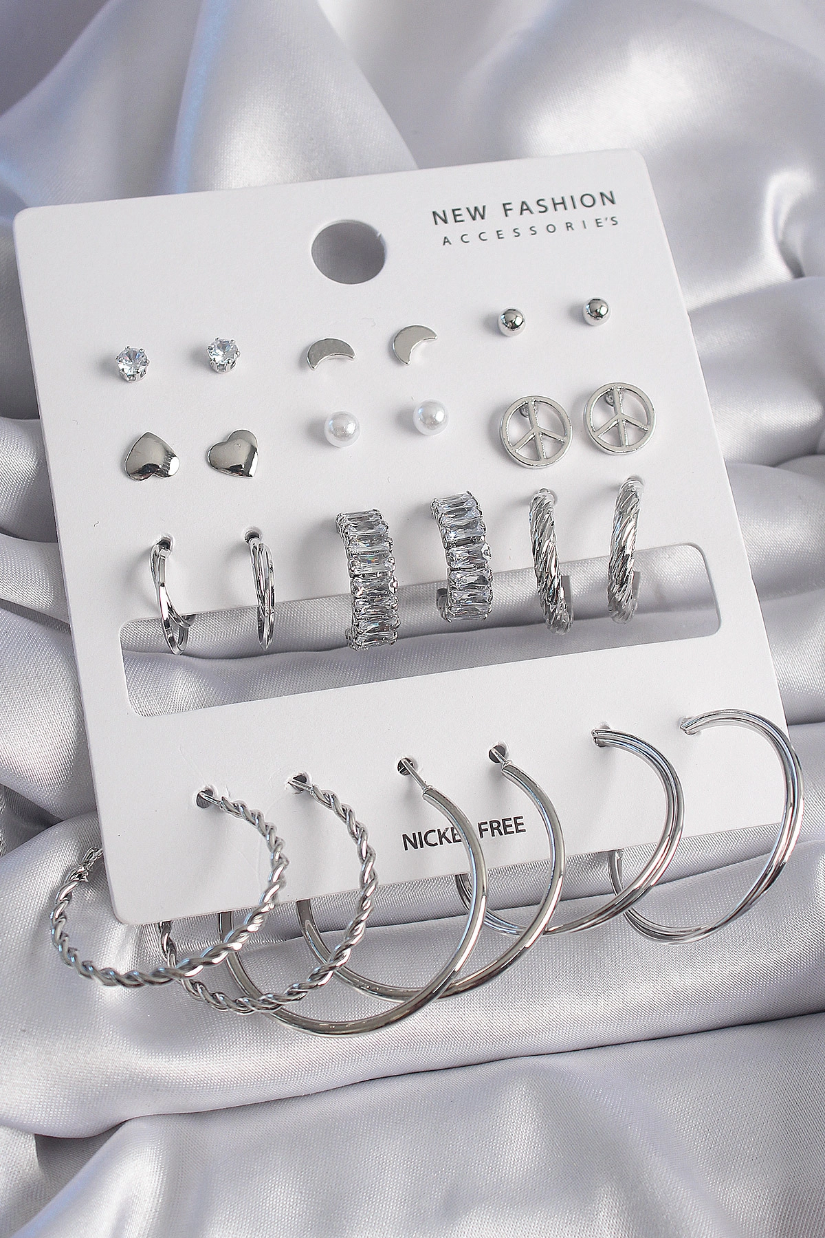 Pirinç Gümüş Renk Zirkon Taşlı 12 Çift Kadın Küpe Seti-0