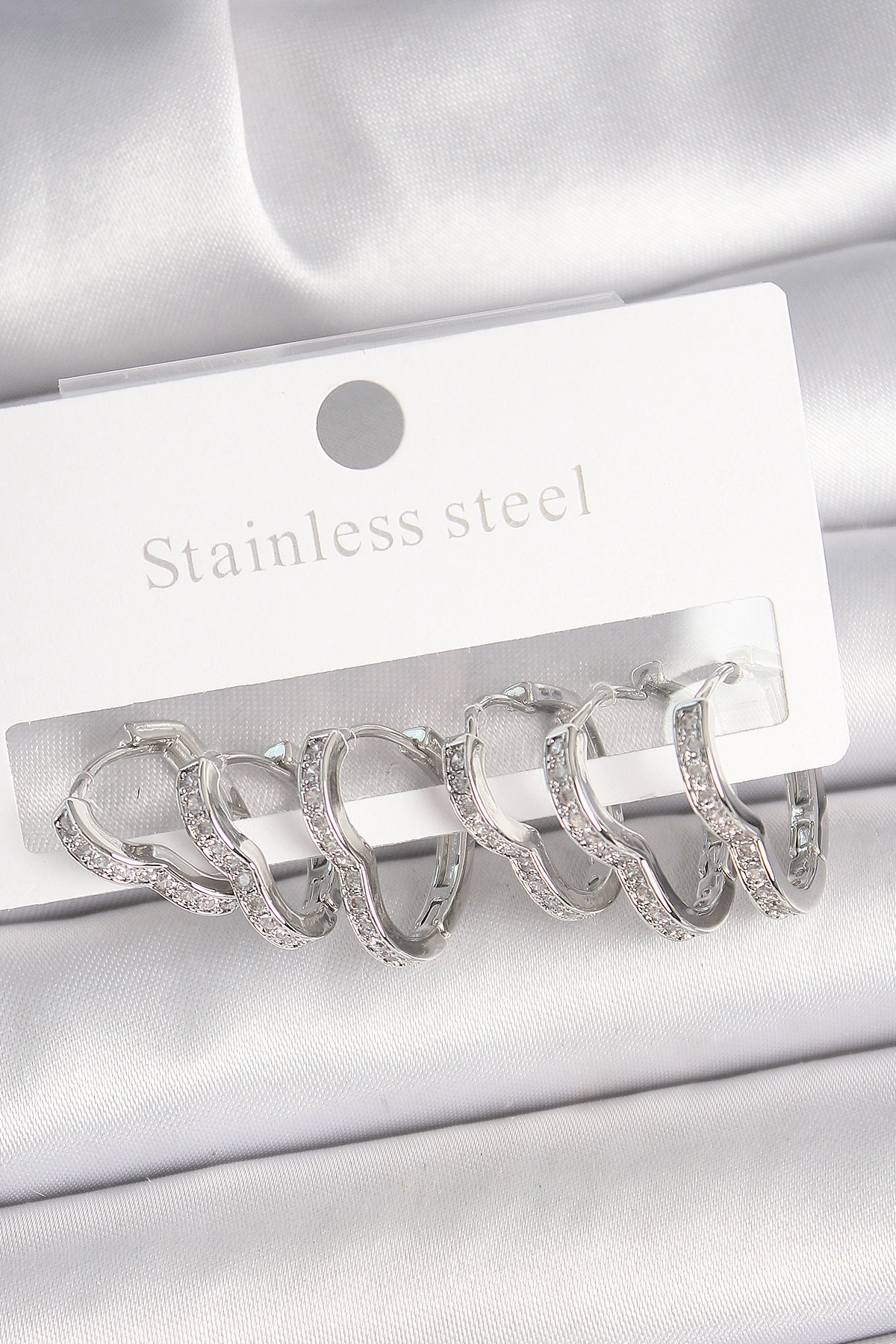 Pirinç Gümüş Renk Zirkon Taşlı 3 Çift Kalp Model Kadın Küpe-0