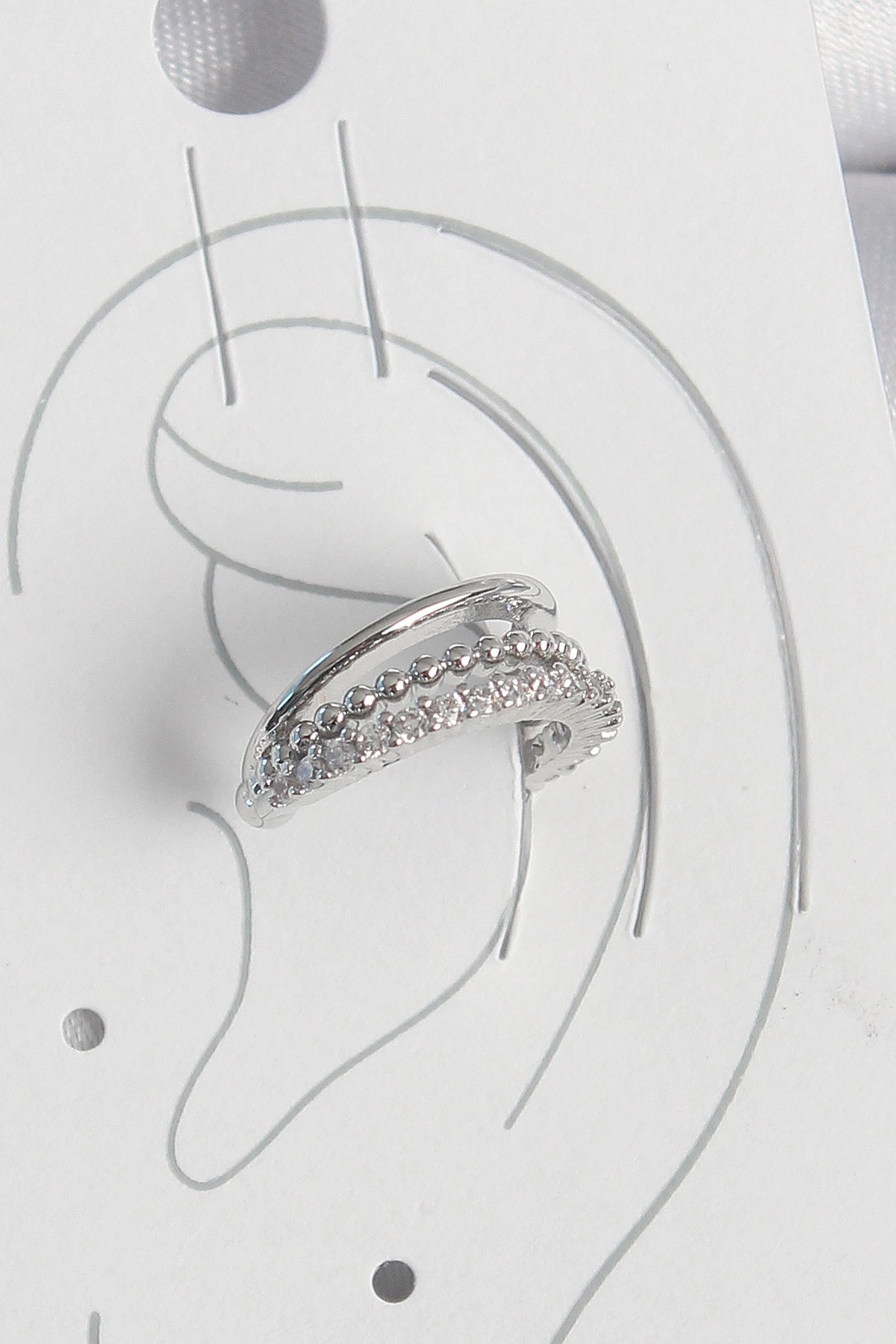 Pirinç Gümüş Renk Zirkon Taşlı 3'Lü Sıralı Kadın Kıkırdak Küpe-0