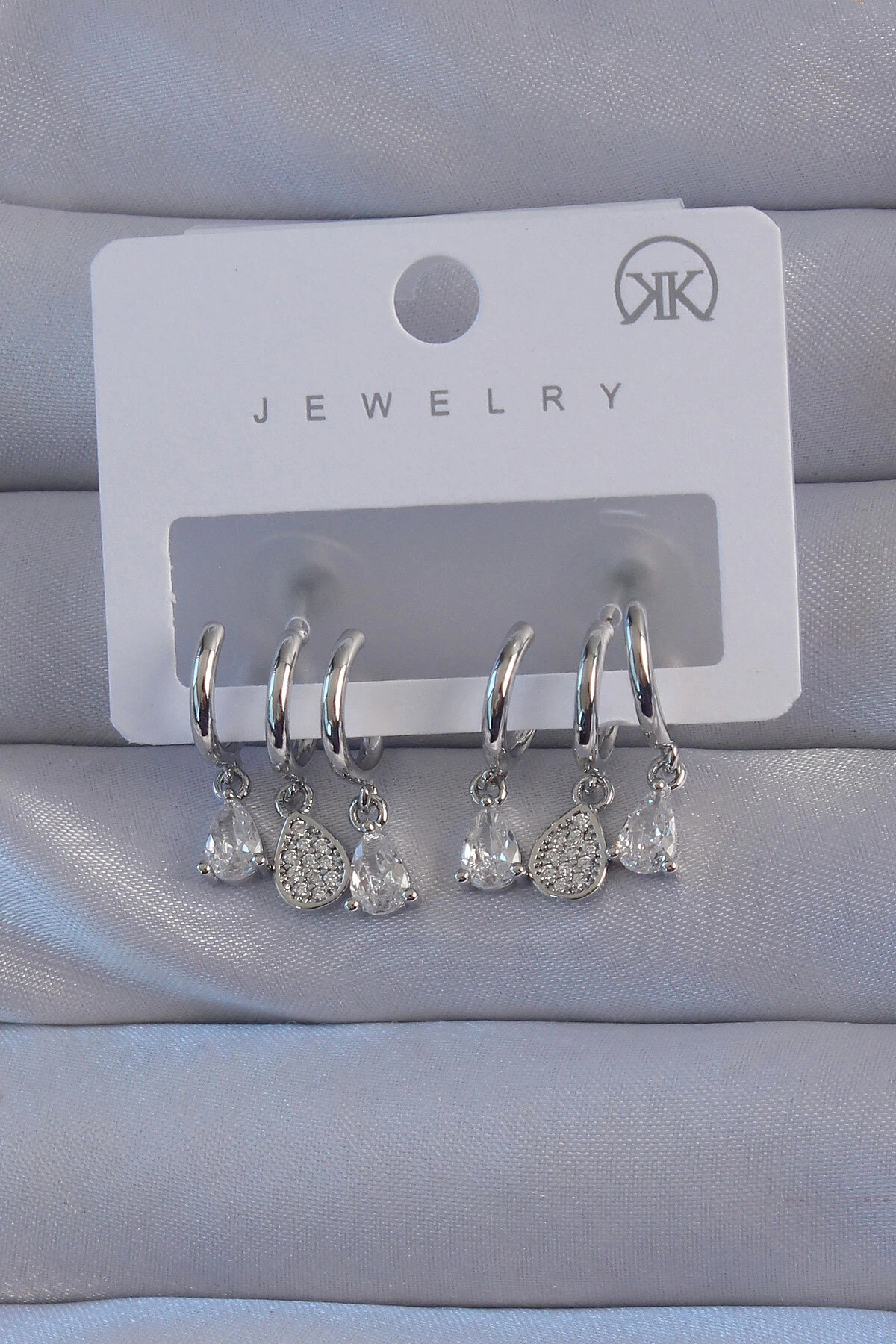 Pirinç Gümüş Renk Zirkon Taşlı Damla Model Çoklu Görünüm Yarım Halka Küpe-0