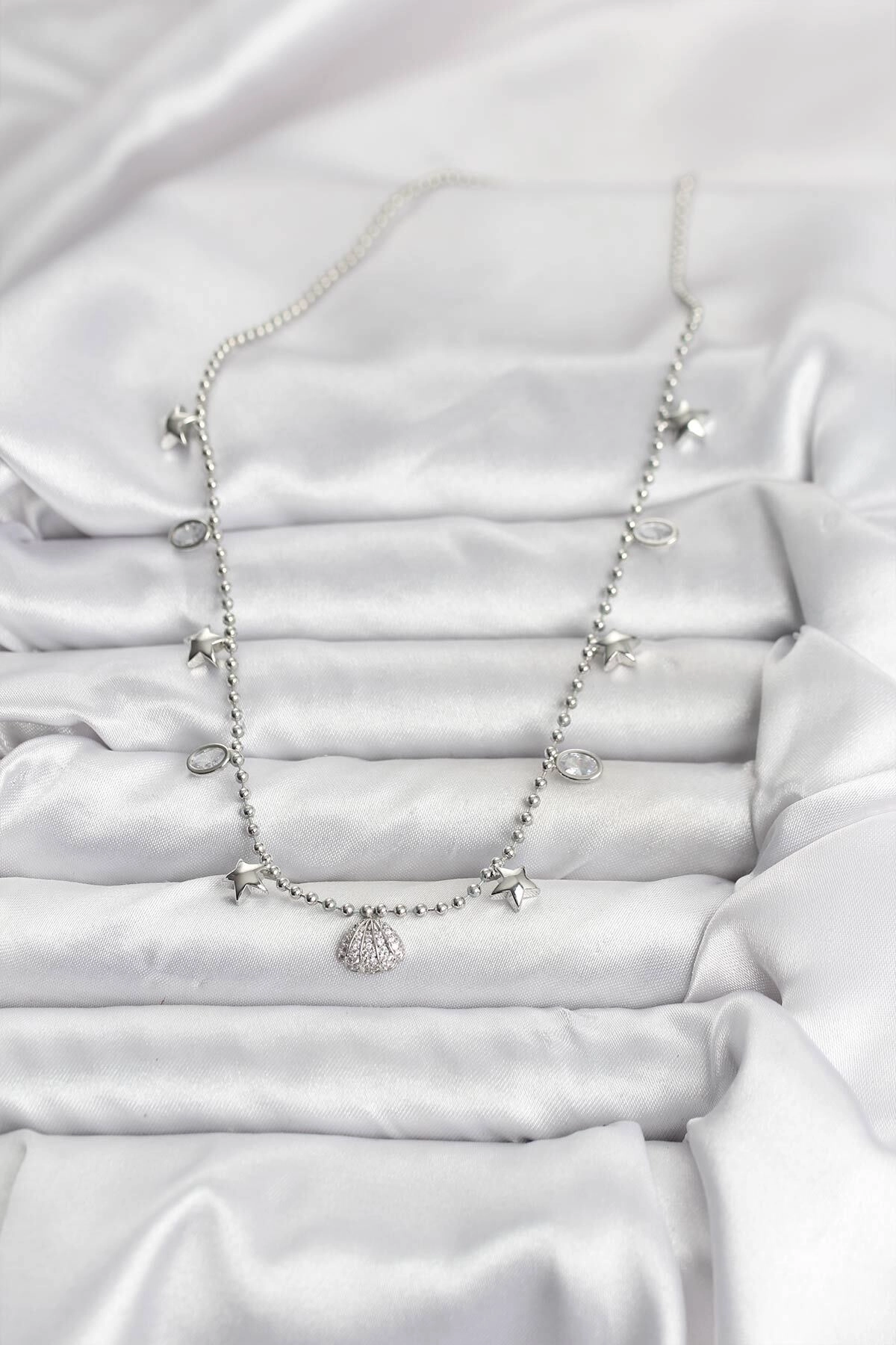 Pirinç Gümüş Renk Zirkon Taşlı Deniz Kabuğu Model Kadın Kolye-1