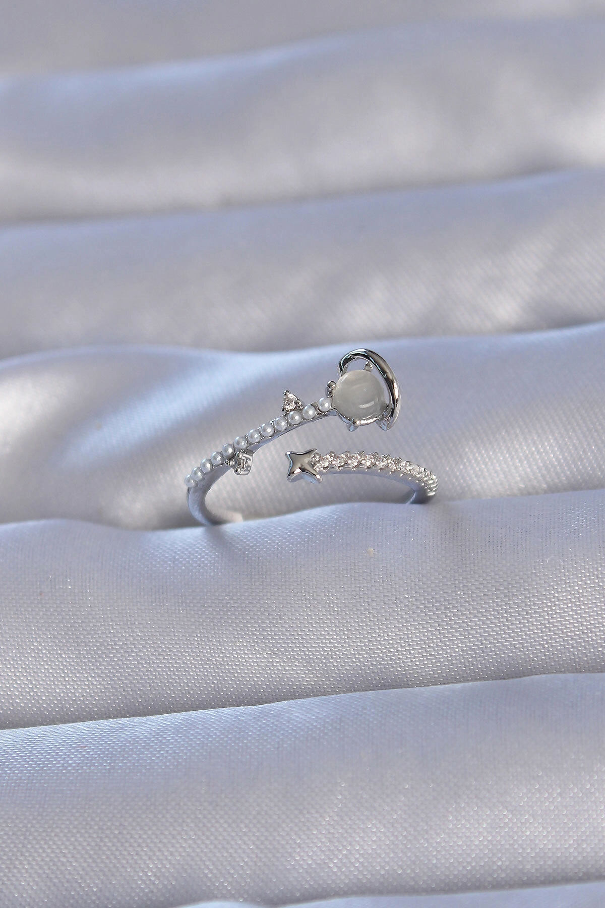 Pirinç Gümüş Renk Zirkon Taşlı İncili Satürn Model Ayarlanabilir Yüzük-0