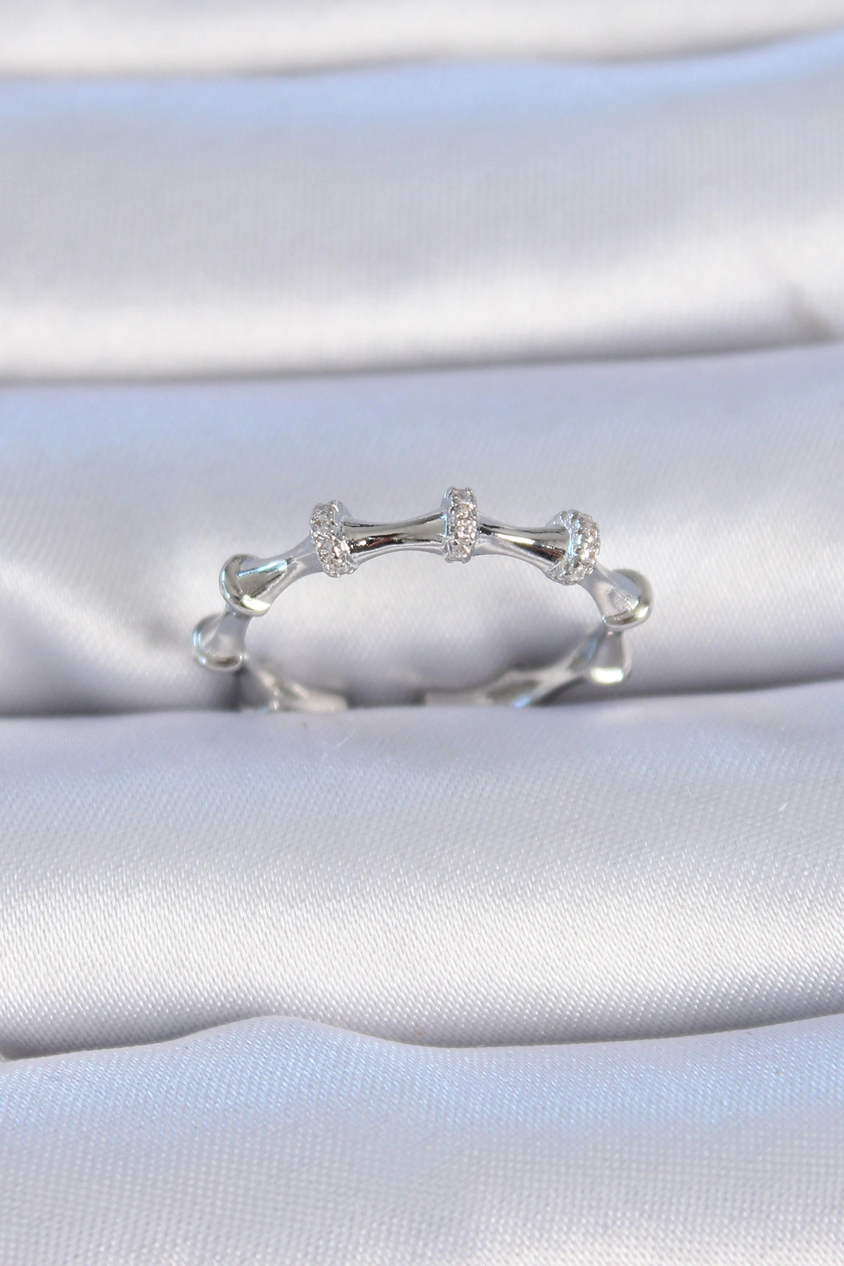 Pirinç Gümüş Renk Zirkon Taşlı Kadın Yüzük-0