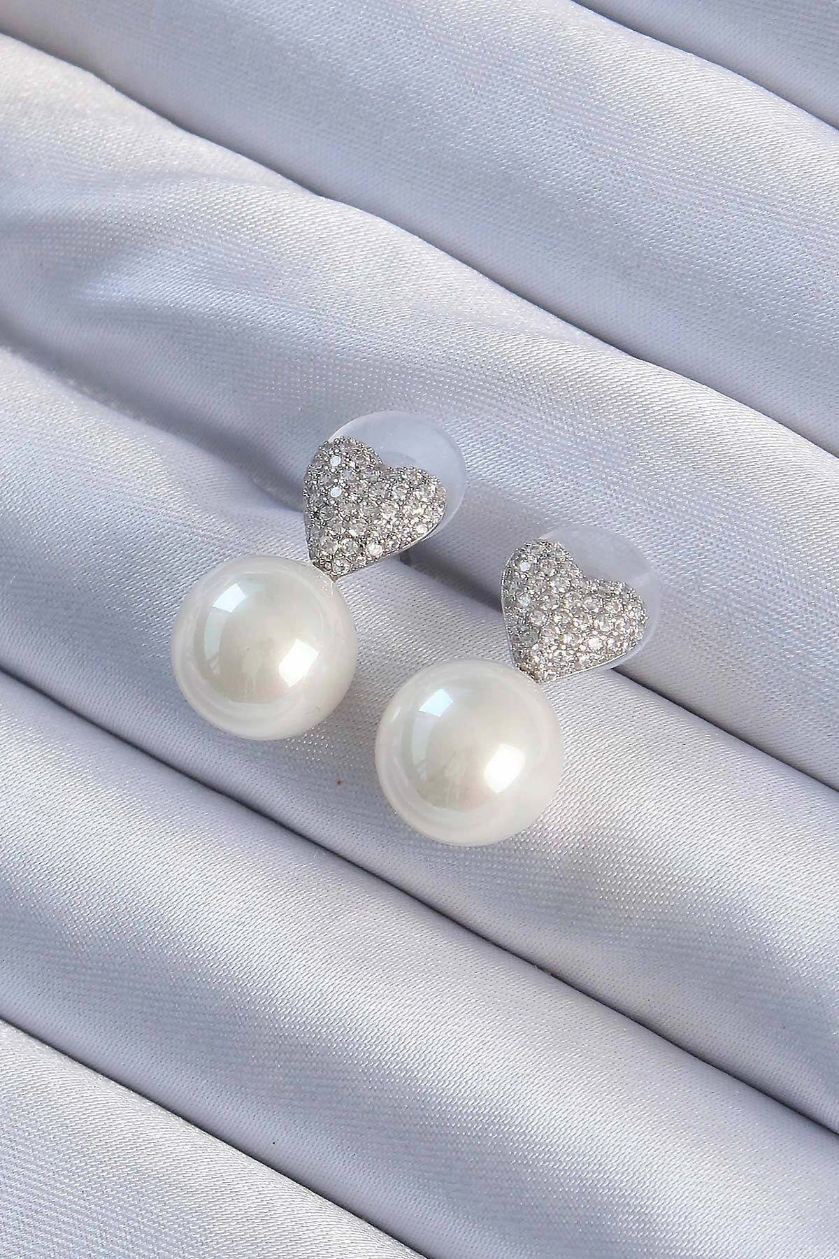 Pirinç Gümüş Renk Zirkon Taşlı Kalp Model İnci Tasarım Kadın Küpe-0