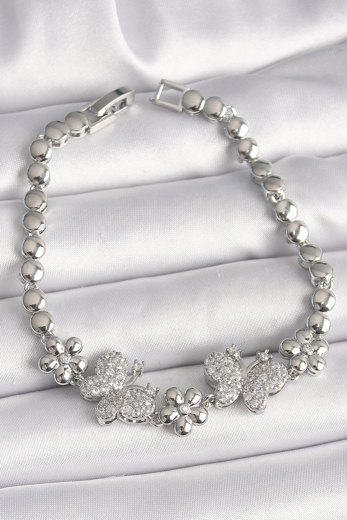 Pirinç Gümüş Renk Zirkon Taşlı Kelebek Figür Çiçek Zincir Model Kadın Bileklik-0