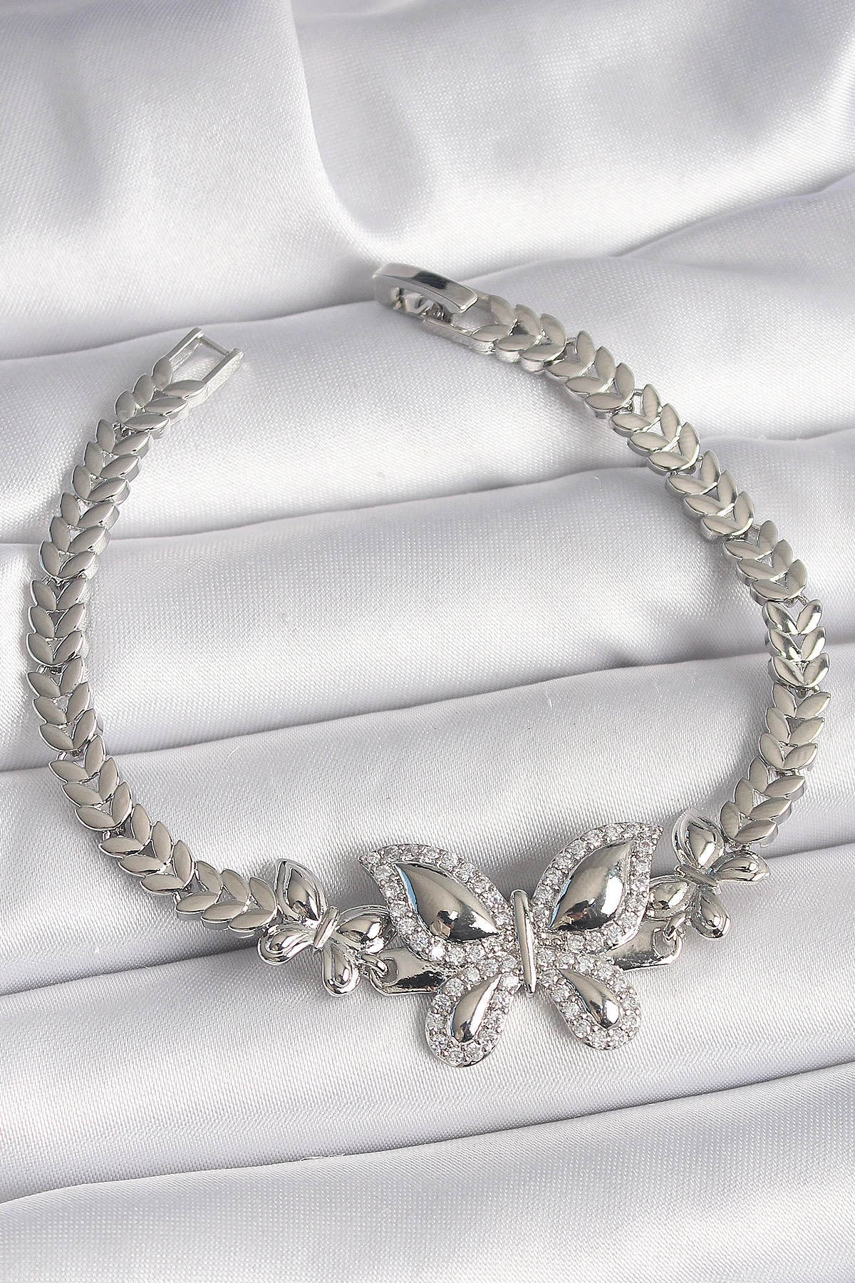 Pirinç Gümüş Renk Zirkon Taşlı Kelebek Model Kadın Bileklik-0