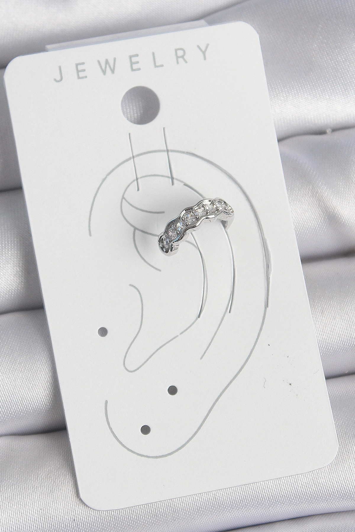 Pirinç Gümüş Renk Zirkon Taşlı Kıkırdak Model Kadın Küpe-1