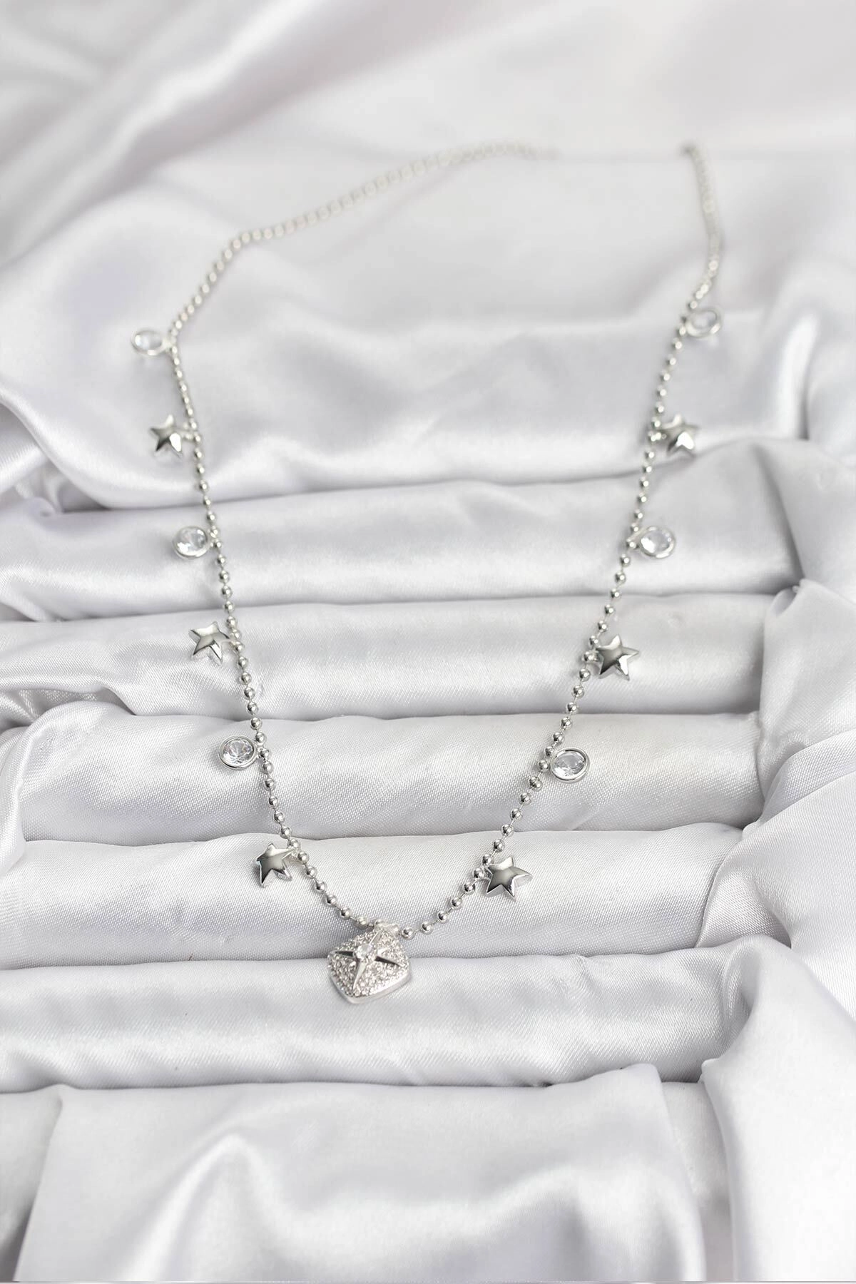 Pirinç Gümüş Renk Zirkon Taşlı Kutup Yıldızı Model Kadın Kolye-1