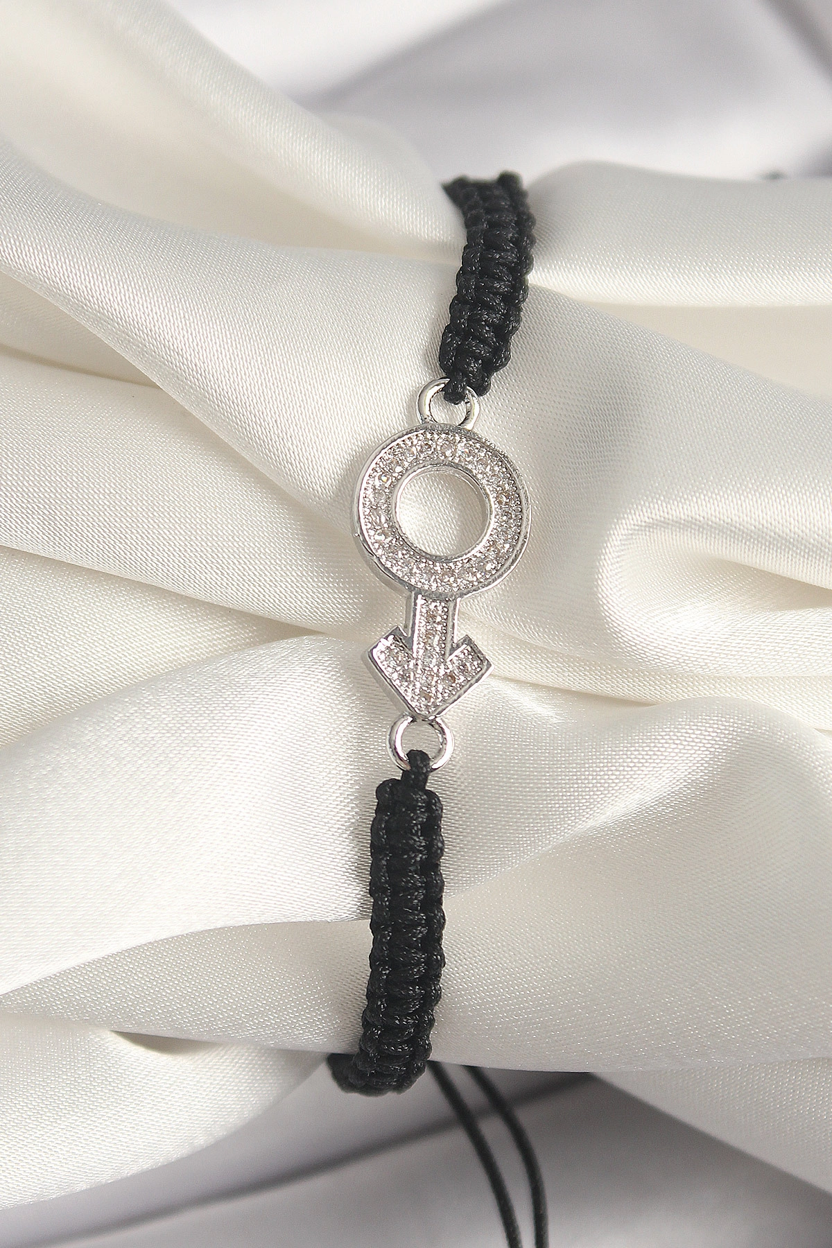 Pirinç Gümüş Renk Zirkon Taşlı Mars Figür Asansörlü Makrome Model Kadın Bileklik-0