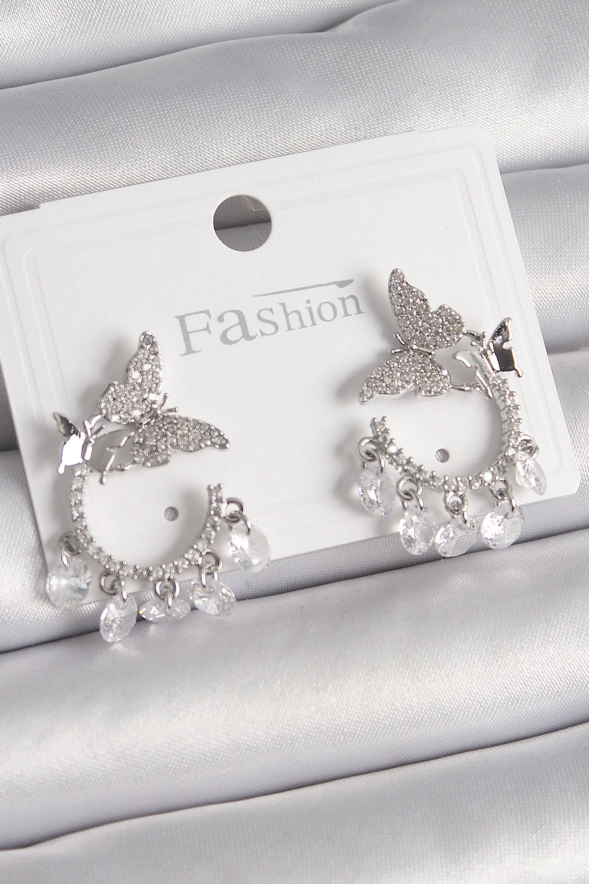 Pirinç Gümüş Renk Zirkon Taşlı Sallantı Detay Kelebek Model Kadın Küpe-0