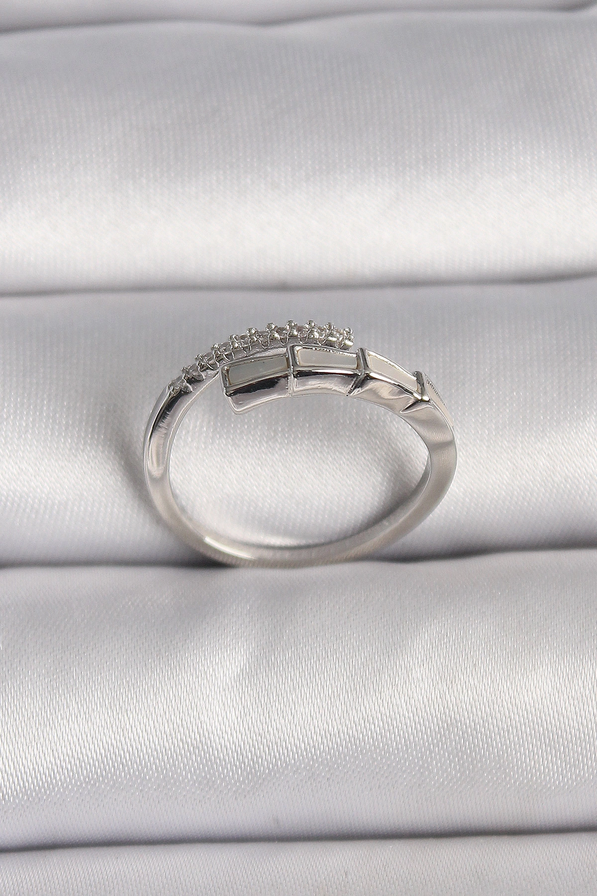 Pirinç Gümüş Renk Zirkon Taşlı Yılan Model Ayarlanabilir Yüzük-0