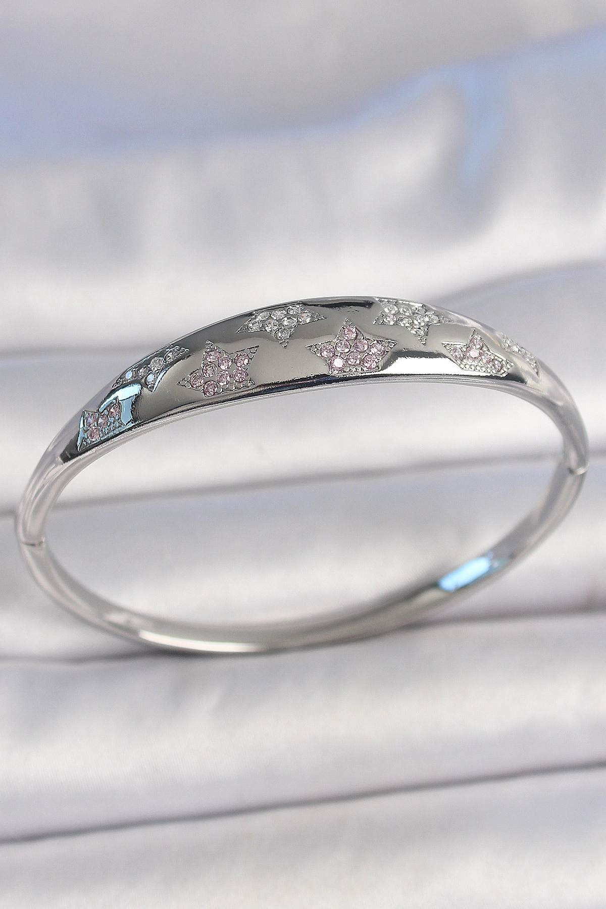 Pirinç Gümüş Renk Zirkon Taşlı Yıldız İşlemeli Kadın Kelepçe-0