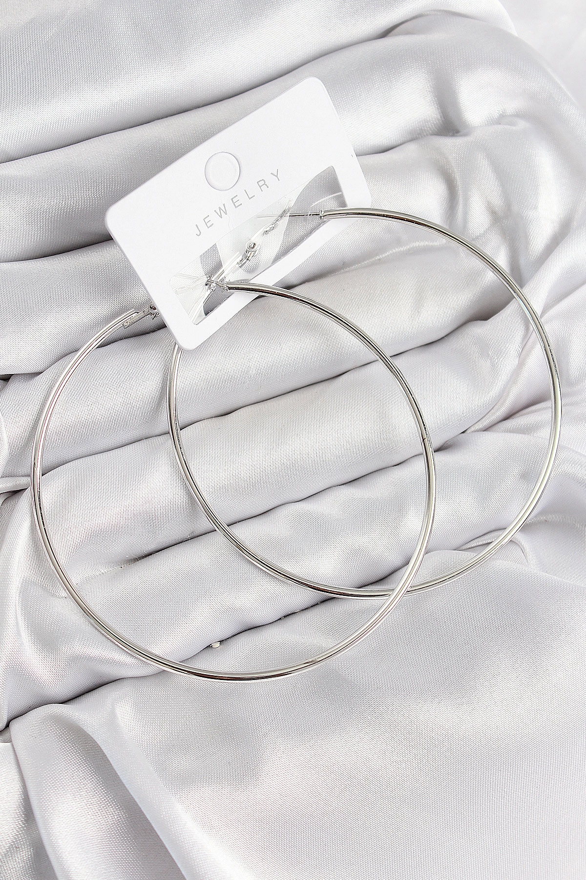 Pirinç Halka Model Gümüş Renk Kadın Küpe-0