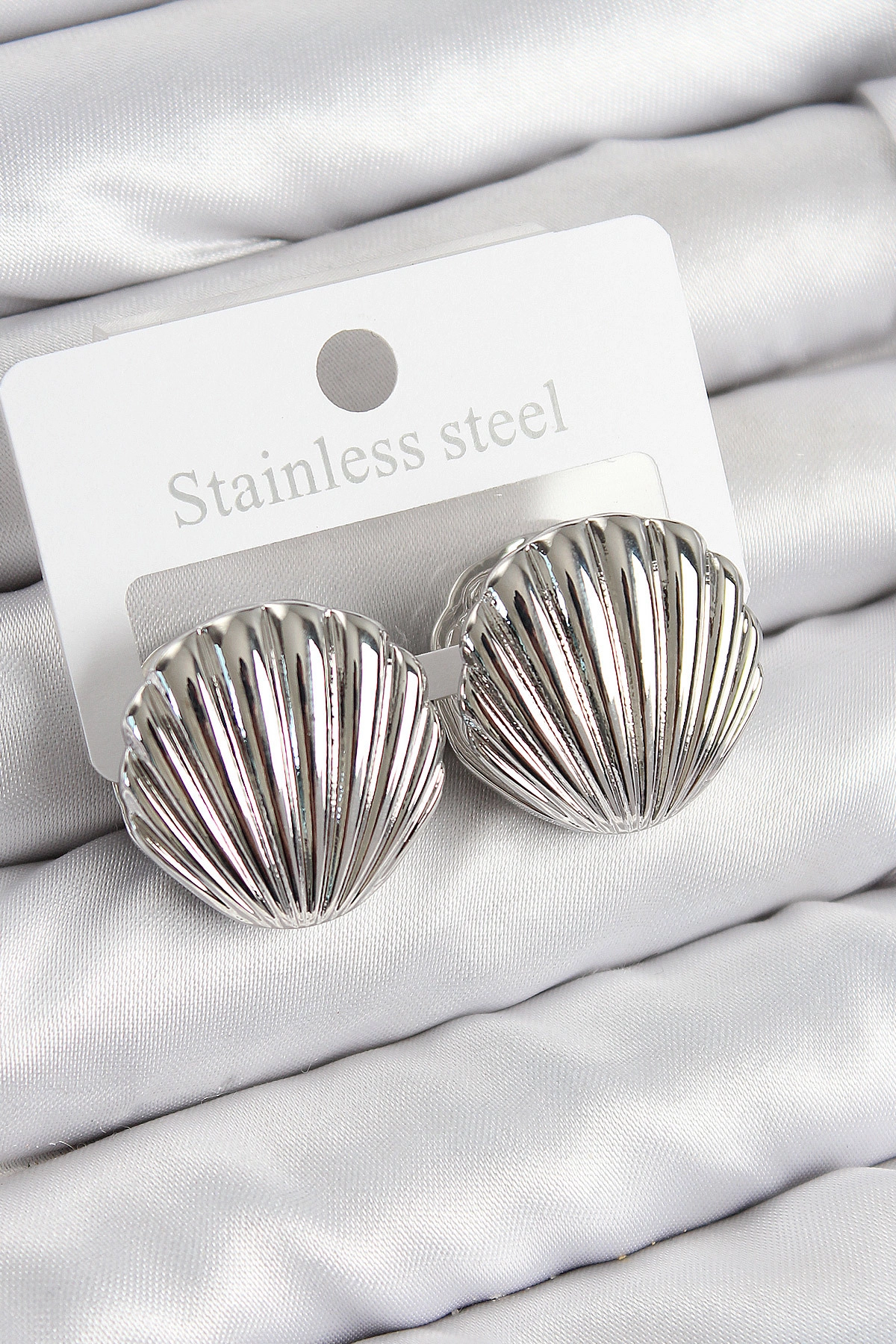 Pirinç İstiridye Model Gümüş Renk Kadın Küpe-0