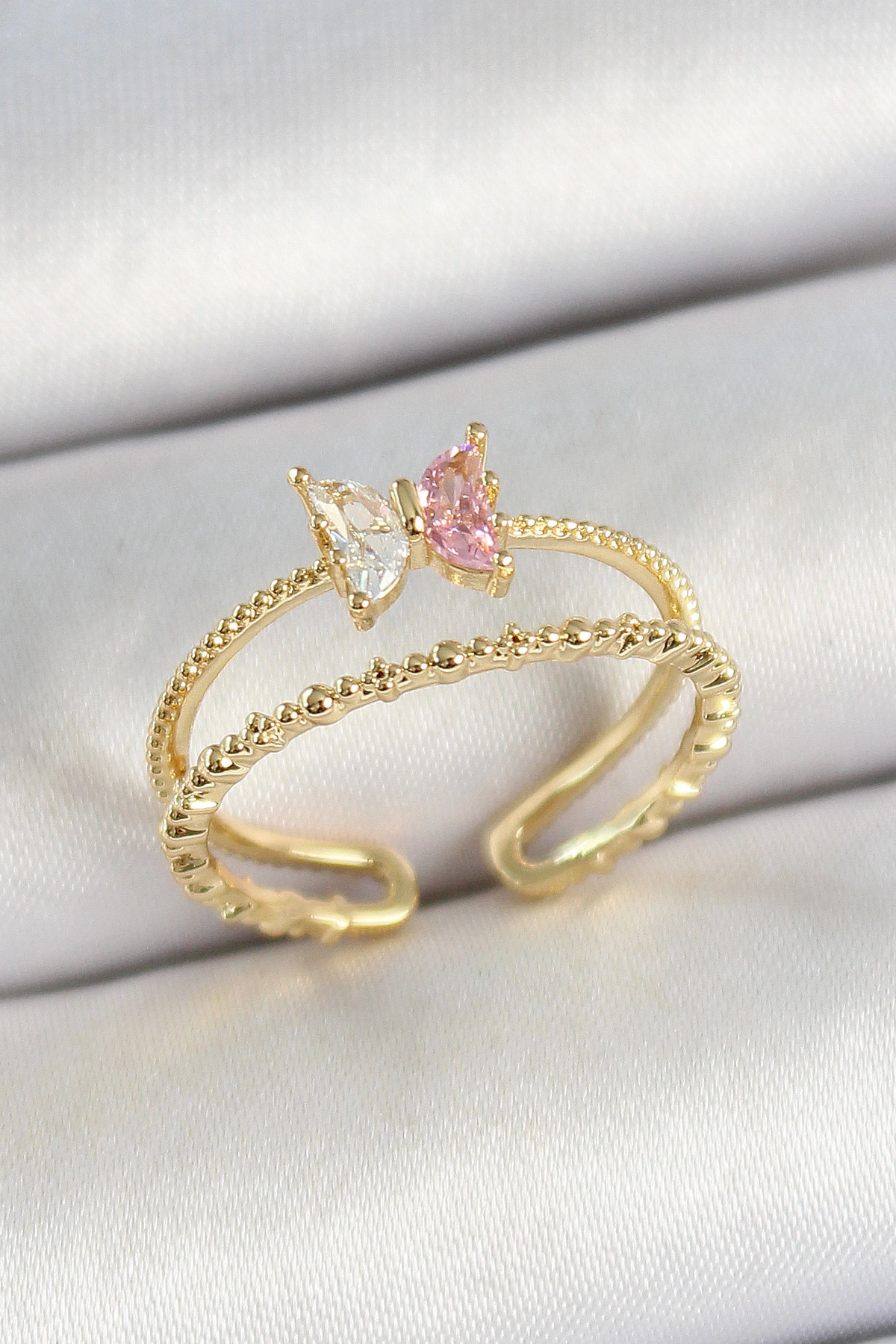 Pirinç Kelebek Figürlü Zirkon Taşlı Gold Renk Ayarlanabilir Kadın Yüzük-0