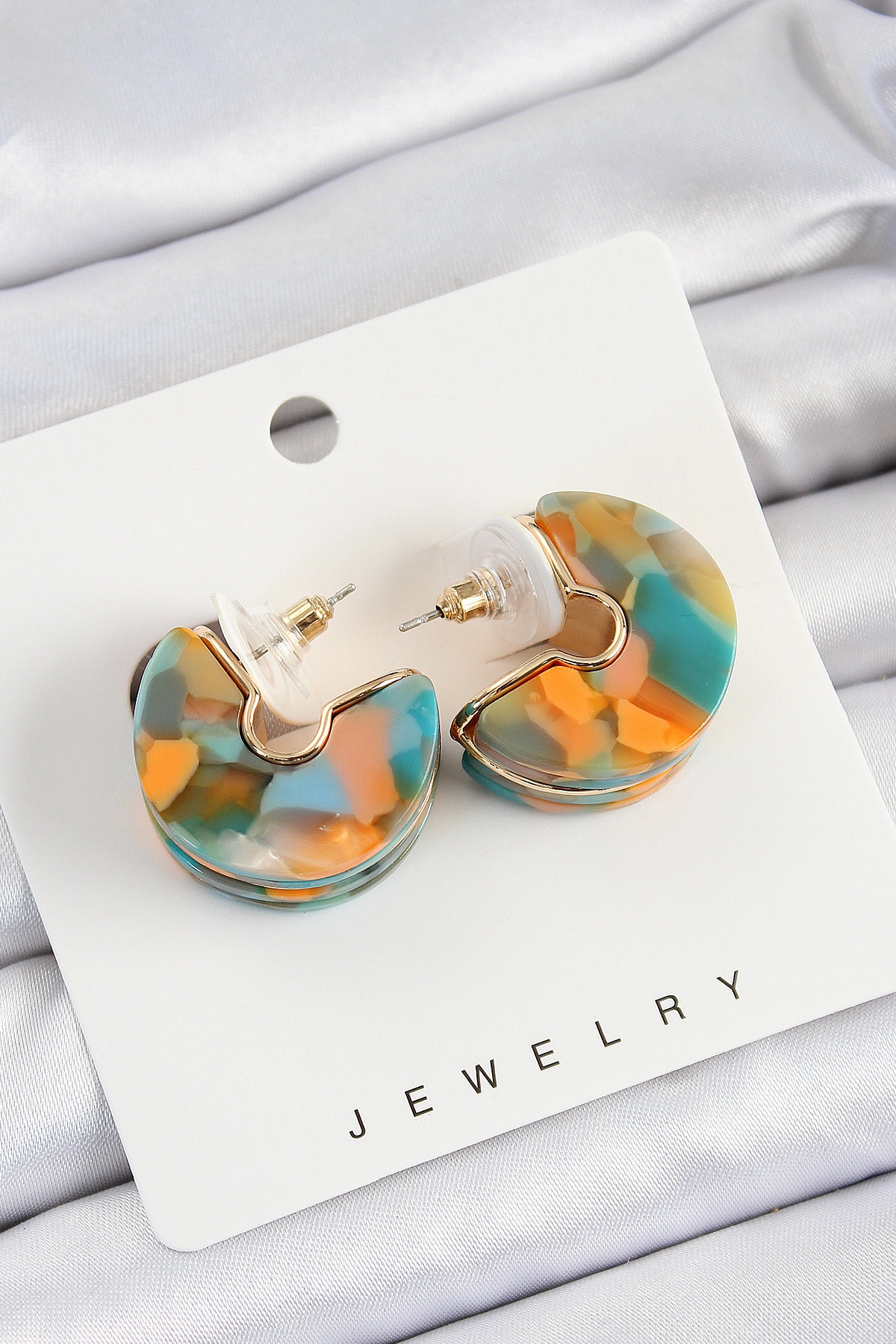 Pirinç Mermer Desenli Vintage Yarım Halka Model Gold Renk Kadın Küpe-0