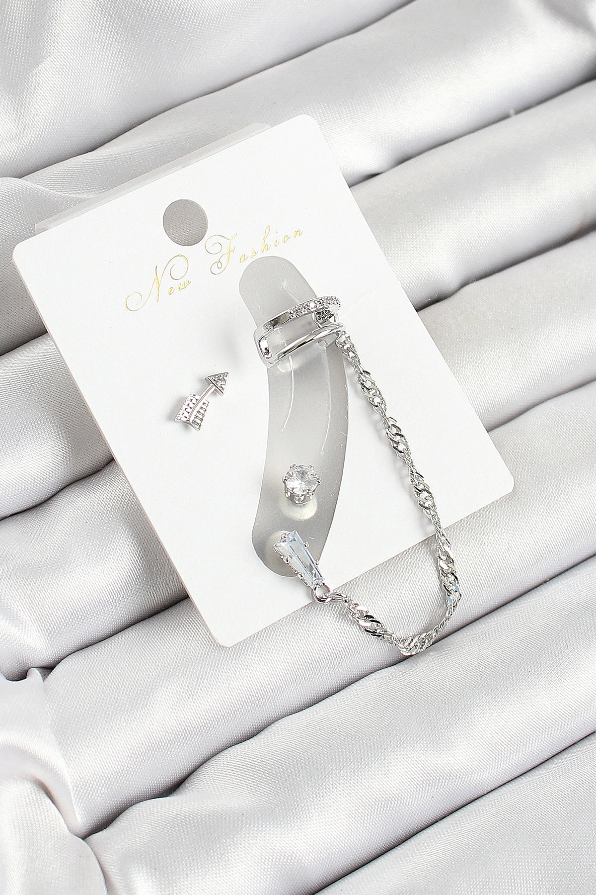 Pirinç Ok Figürlü Zirkon Taşlı Gümüş Renk 3'lü Kıkırdak Kadın Küpe Set-0