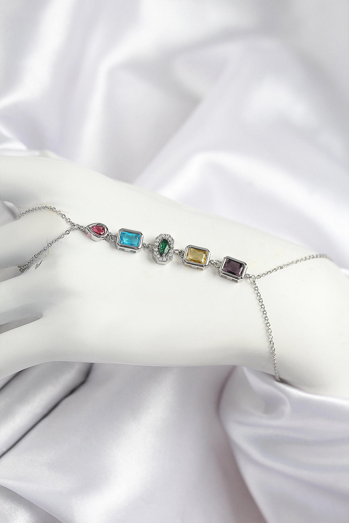 Pirinç Renkli Zirkon Taşlı Model Gümüş Renk Şahmeran-0