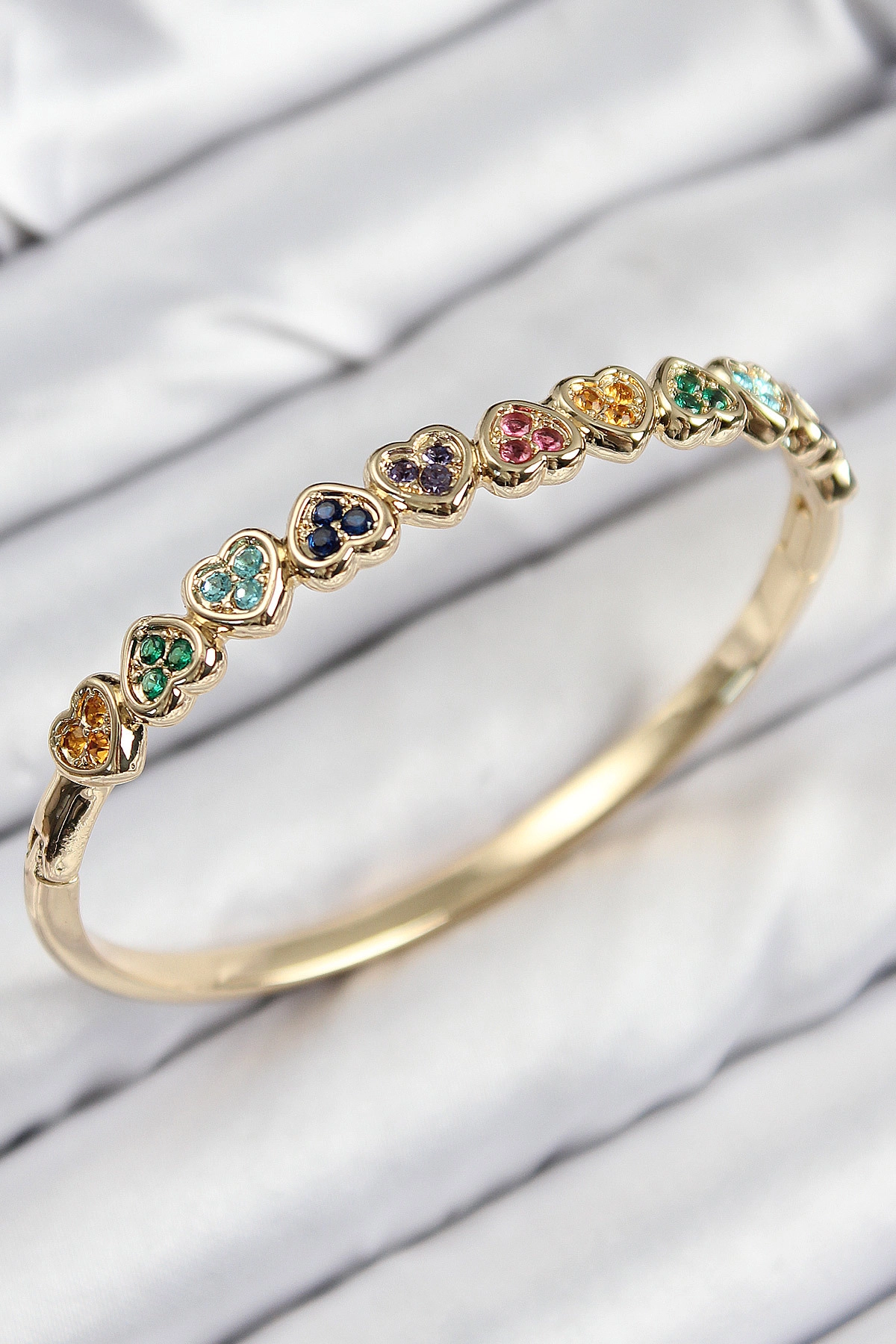 Pirinç Renkli Zirkon Taşlı Sıralı Kalp Model Gold Renk Kadın-0