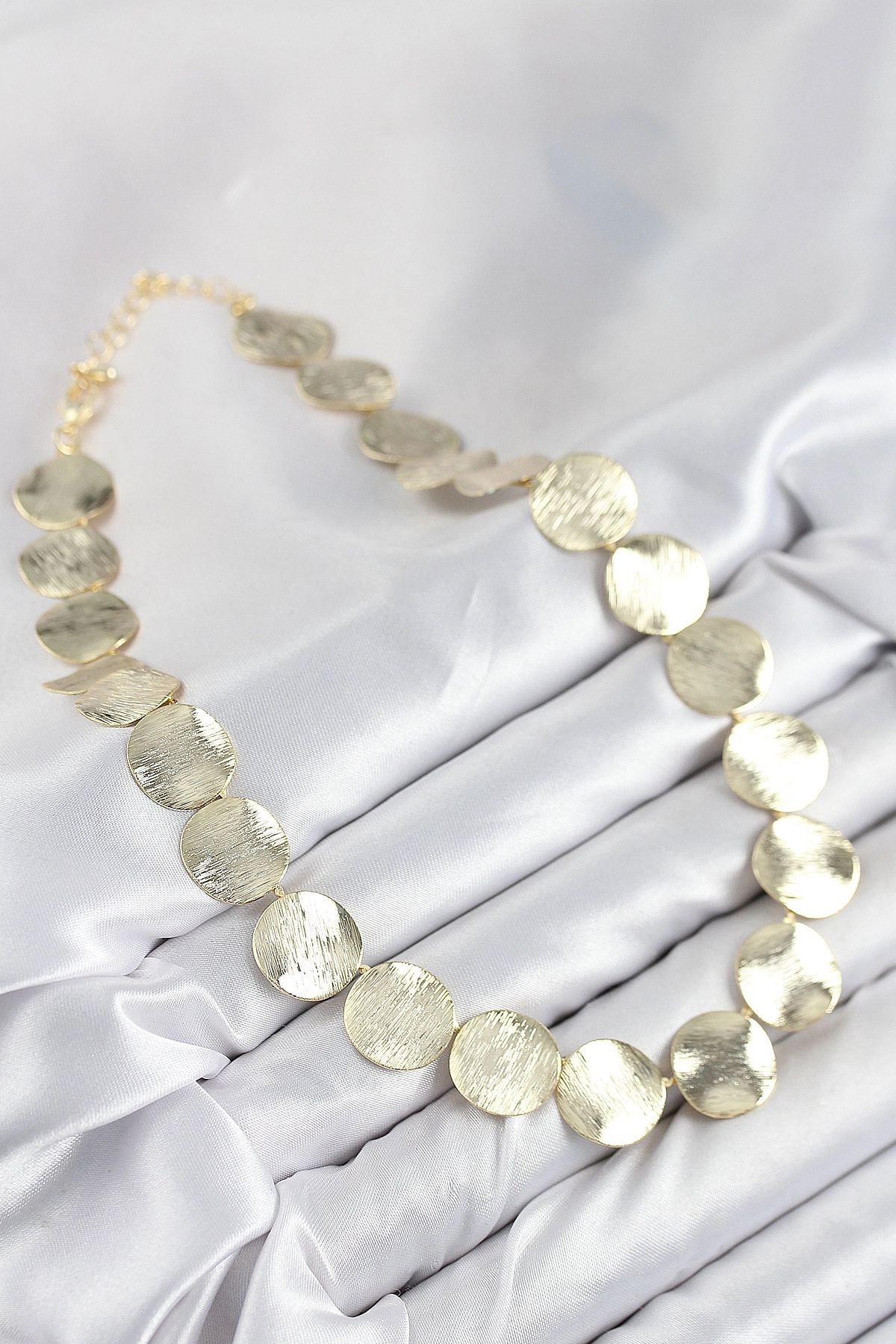 Pirinç Sıralı Para Model Gold Renk Kadın Kolye-1