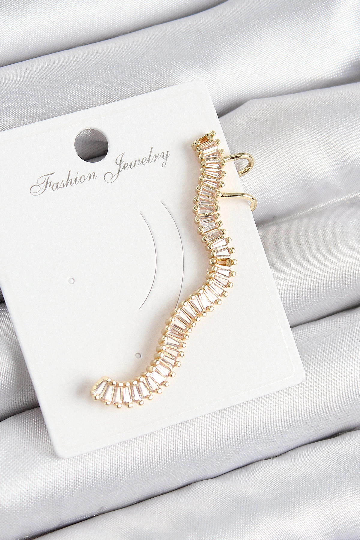 Pirinç Su Yolu Model Gold Renk Sağ Kıkırdak Küpe-0