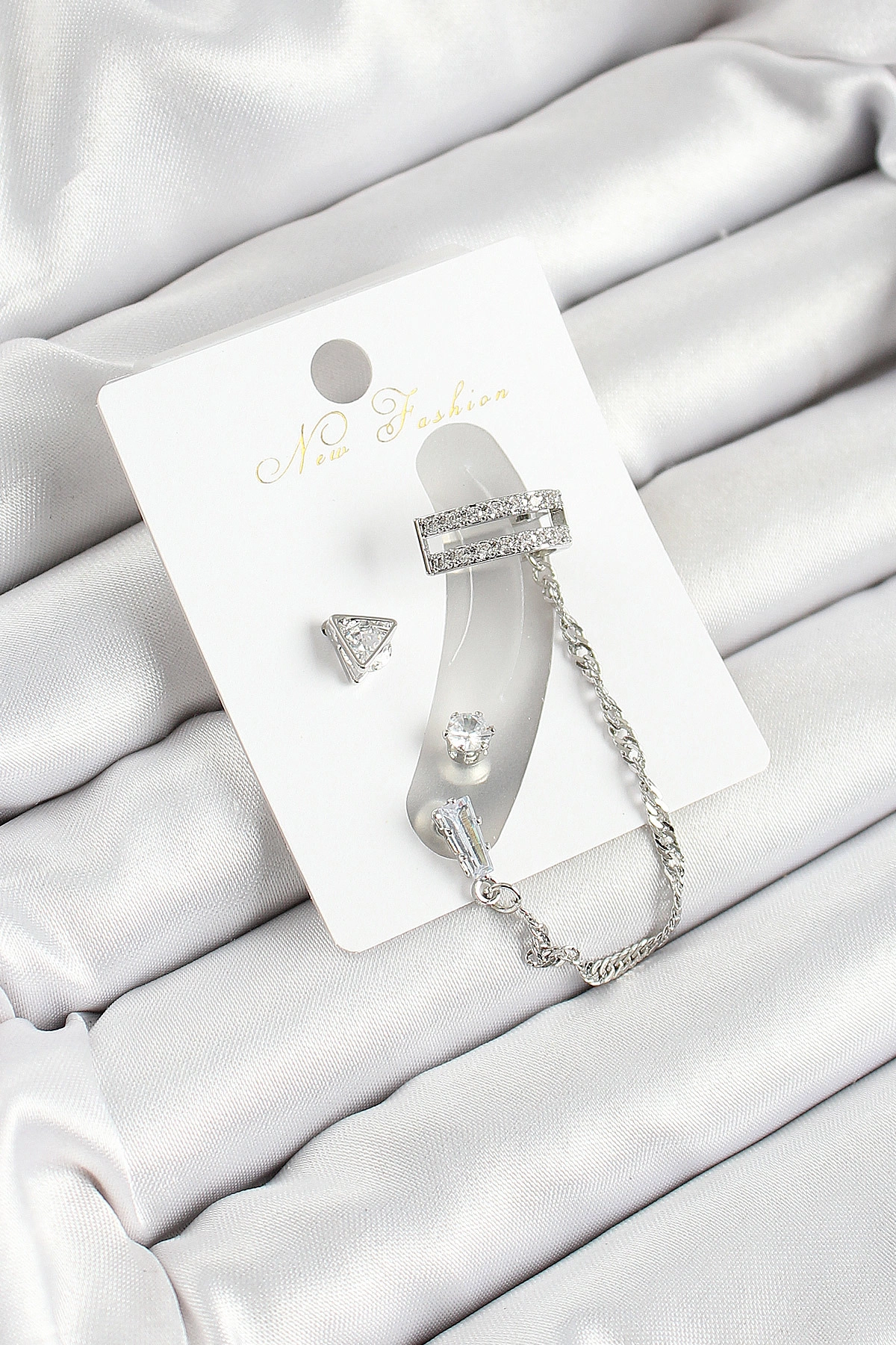 Pirinç Üçgen Figürlü Zirkon Taşlı Gümüş Renk 3'lü Kıkırdak Kadın Küpe Set-0