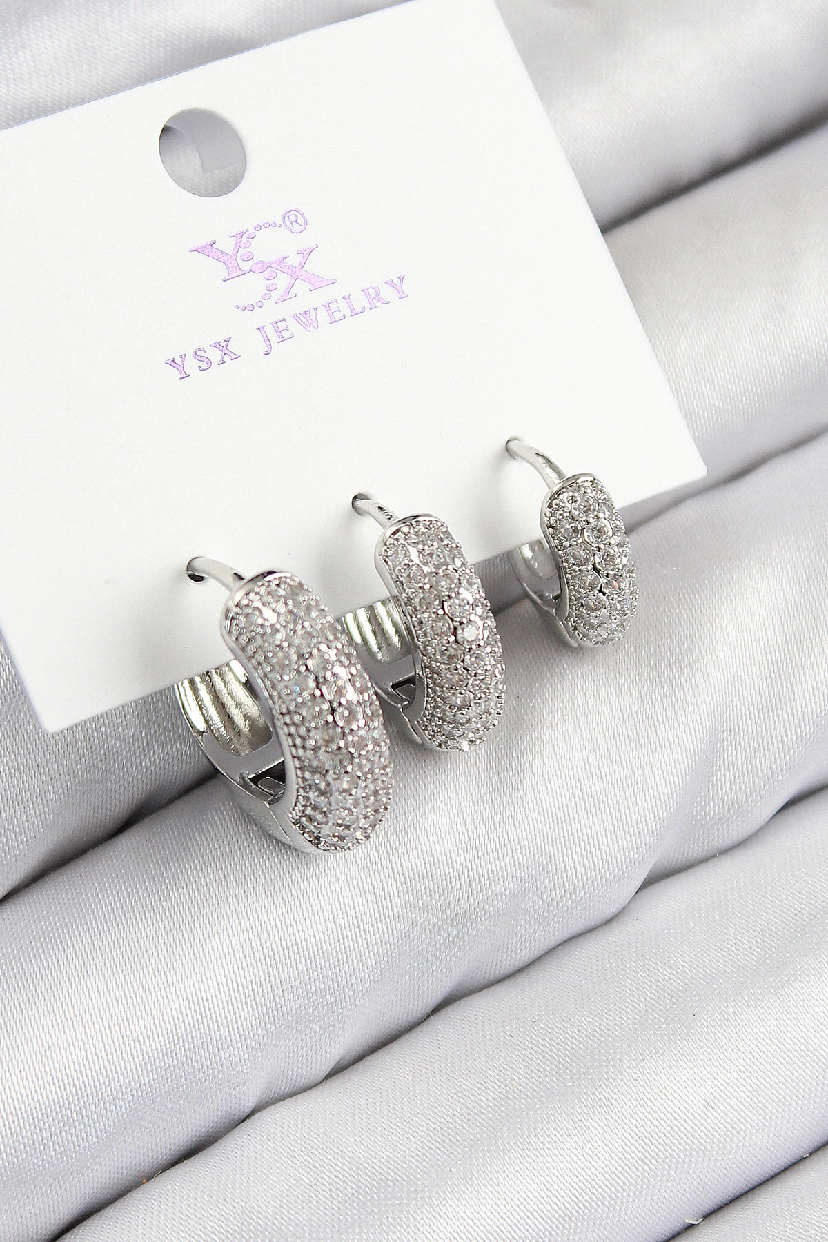 Pirinç Zirkon Taşlı 3'lü Halka Model Gümüş Renk Kadın Küpe-0