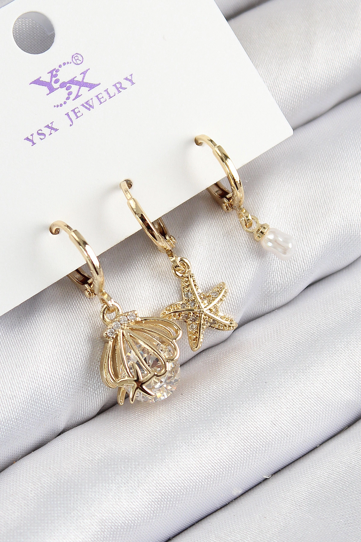 Pirinç Zirkon Taşlı 3'lü İstiridye Ve Yıldız Model Gold Renk Kadın Küpe-0