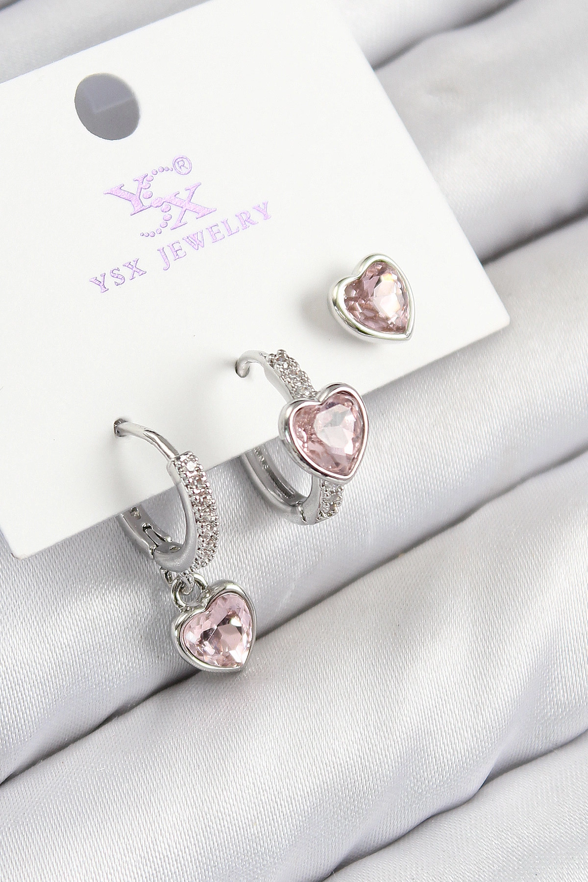 Pirinç Zirkon Taşlı 3'lü Pembe Kalp Model Gümüş Renk Kadın Küpe-0