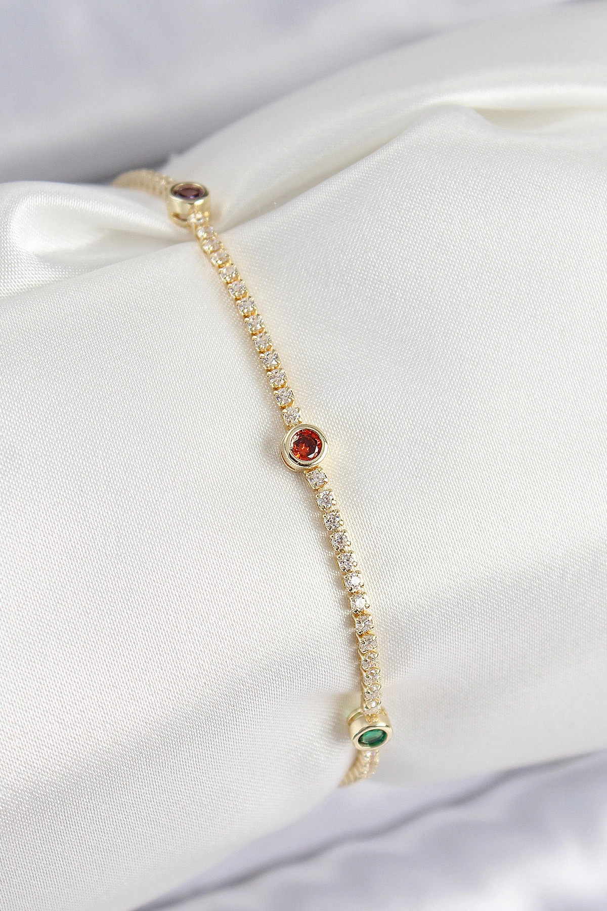 Pirinç Zirkon Taşlı Asorti Model Gold Renk Kadın Bilekilk-0