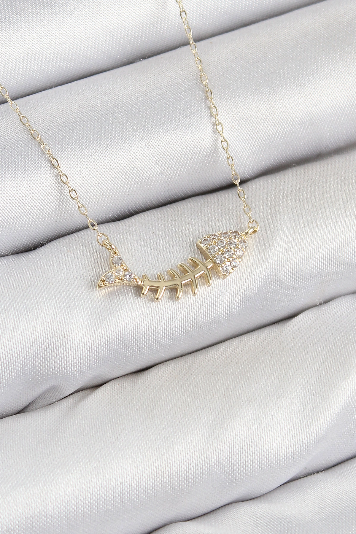 Pirinç Zirkon Taşlı Balık Kılçığı Model Gold Renk Kadın Kolye-0