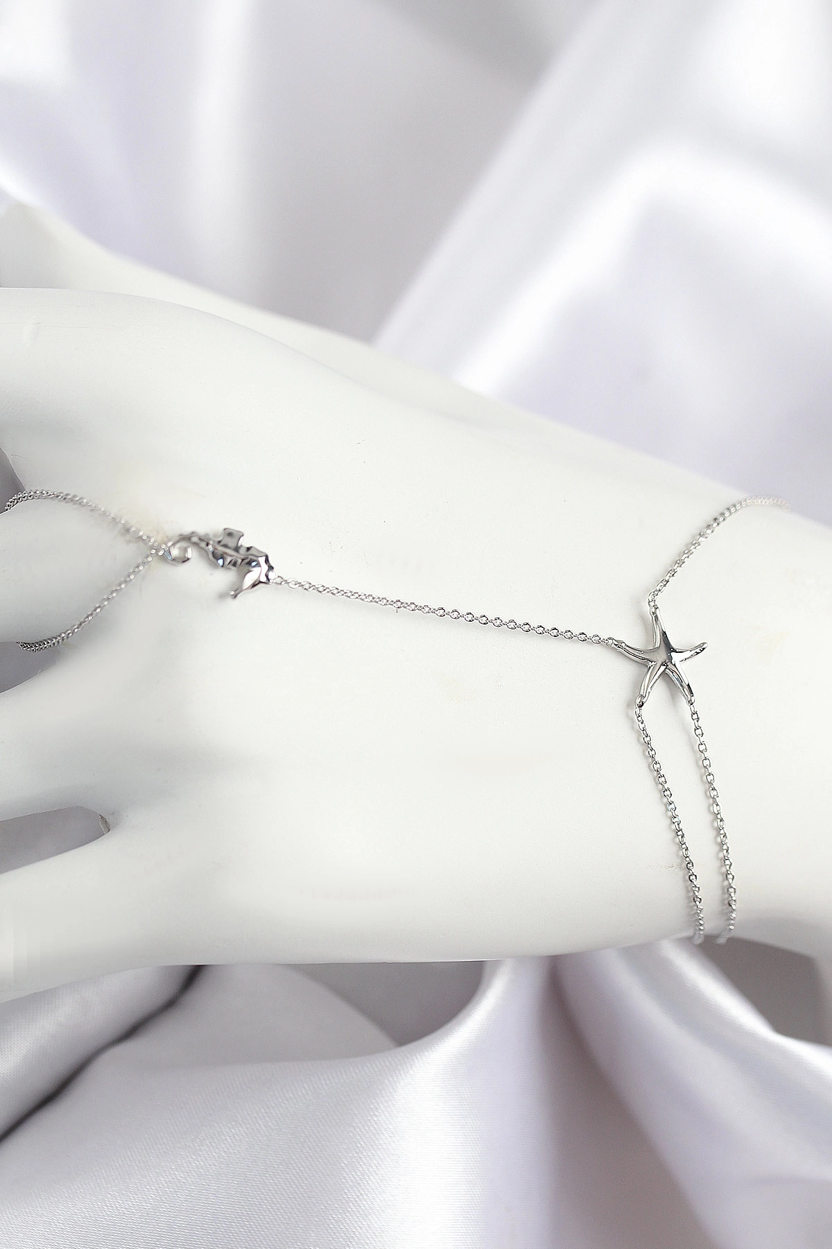 Pirinç Zirkon Taşlı Deniz Atı Ve Yıldız Model Gümüş Renk Şahmeran-0