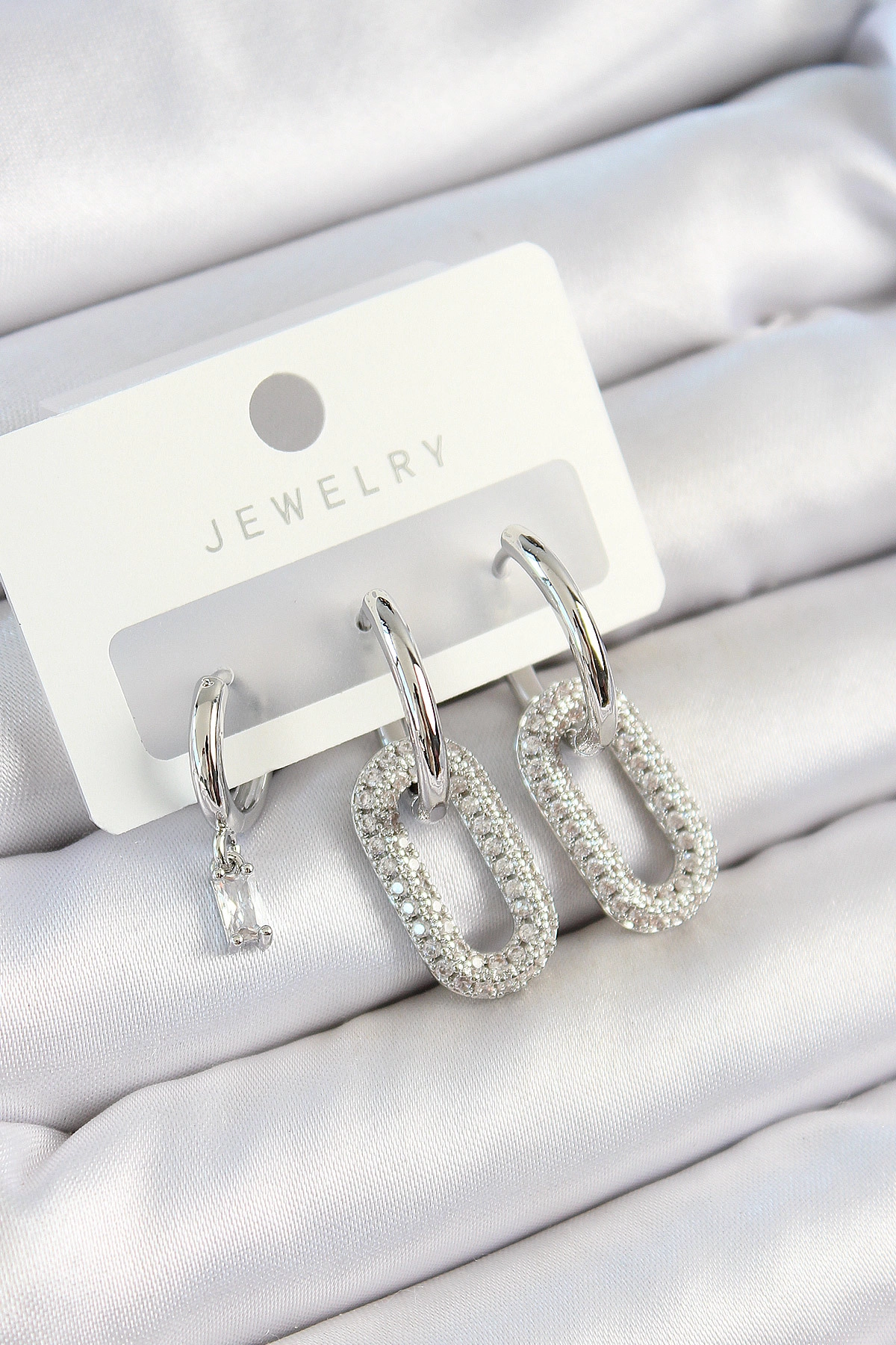 Pirinç Zirkon Taşlı Dikdörtgen Model Gümüş Renk 3'lü Çift Kadın Küpe Set-0