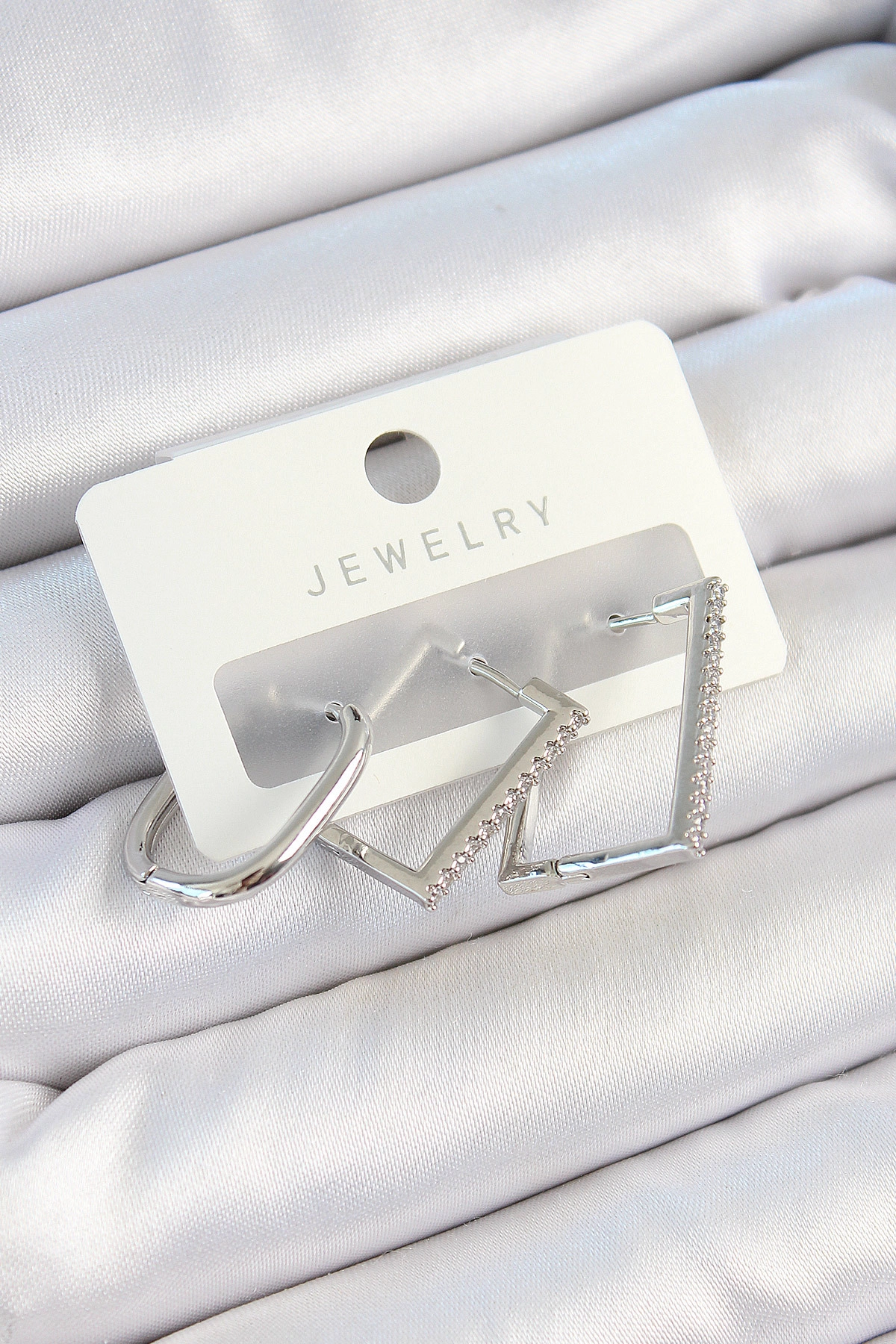 Pirinç Zirkon Taşlı Dikdörtgen Model Gümüş Renk 3'lü Çift Kadın Küpe Set-0