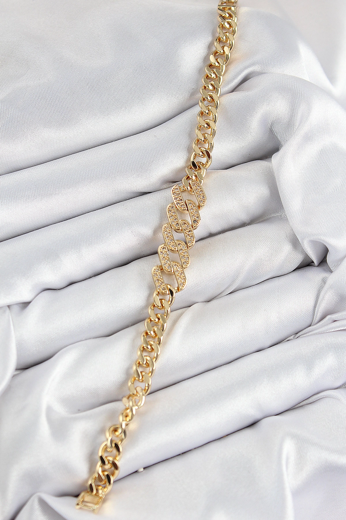 Pirinç Zirkon Taşlı Ezme Küba Zincir Model Gold Renk Kadın Bileklik-0