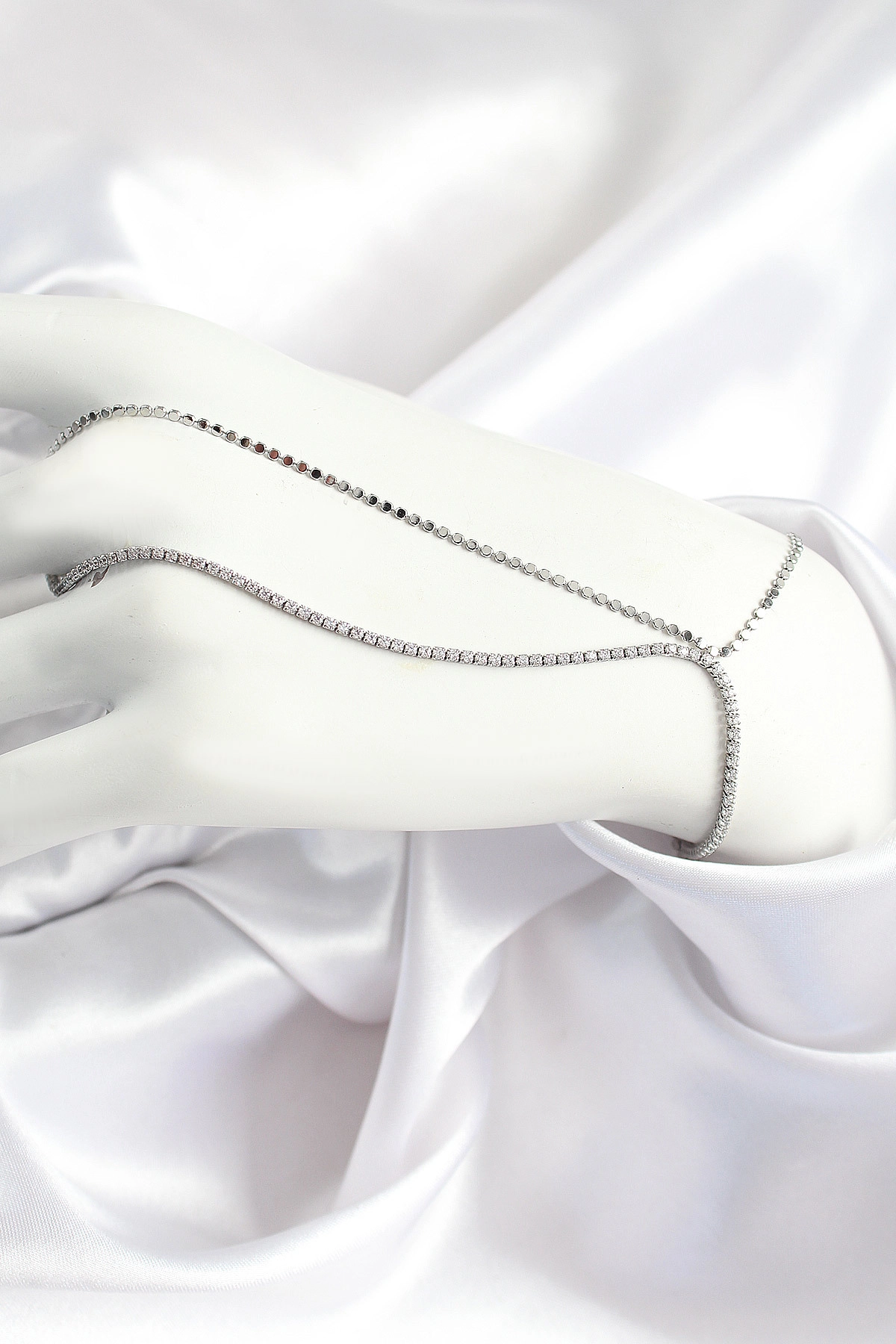 Pirinç Zirkon Taşlı Ezme Zincir Model Gümüş Renk Kadın Şahmeran-0