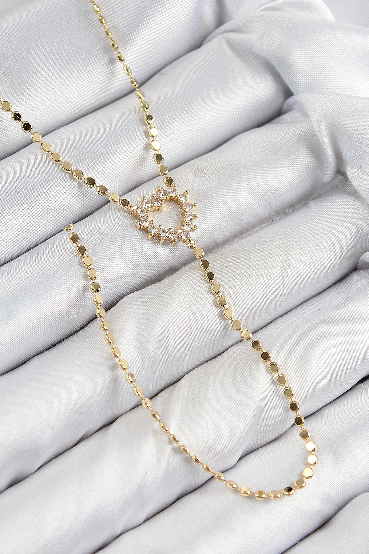 Pirinç Zirkon Taşlı Ezme Zincirli Kalp Model Gold Renk Y Kolye-0