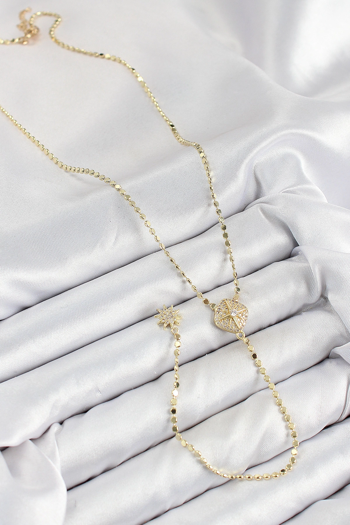 Pirinç Zirkon Taşlı Ezme Zincirli Madalyon Model Gold Renk Y Kolye-1