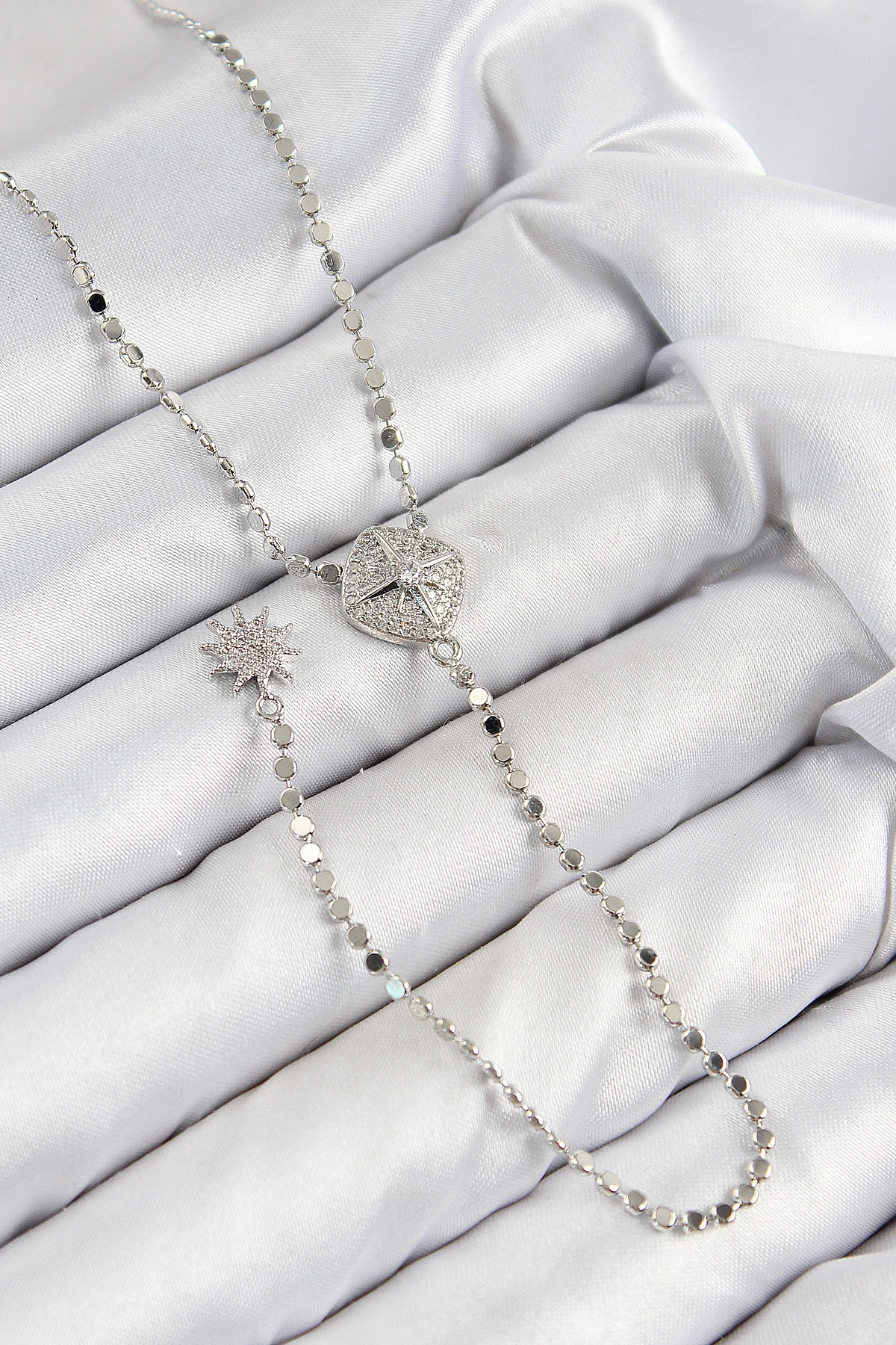 Pirinç Zirkon Taşlı Ezme Zincirli Madalyon Model Gümüş Renk Y Kolye-0