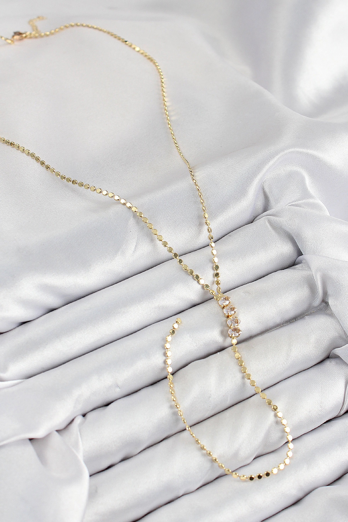 Pirinç Zirkon Taşlı Ezme Zincirli Model Gold Renk Y Kolye-1