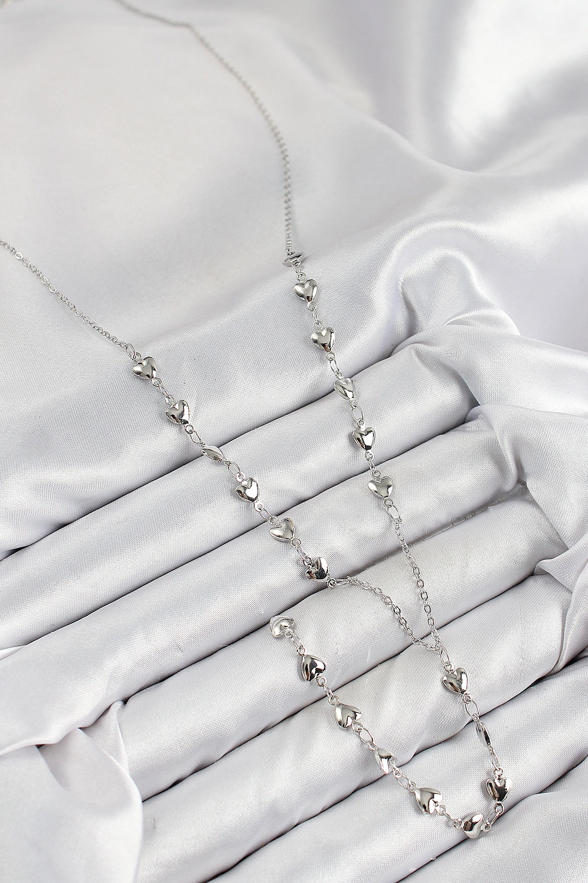 Pirinç Zirkon Taşlı Kalp Model Gümüş Renk Y Kolye-1