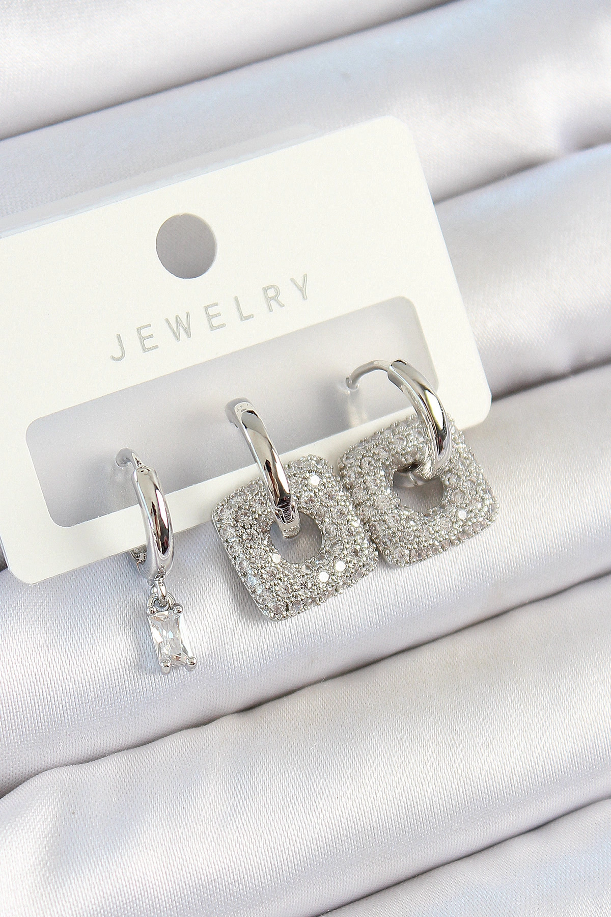 Pirinç Zirkon Taşlı Kare Model Gümüş Renk 3'lü Çift Kadın Küpe Set-0