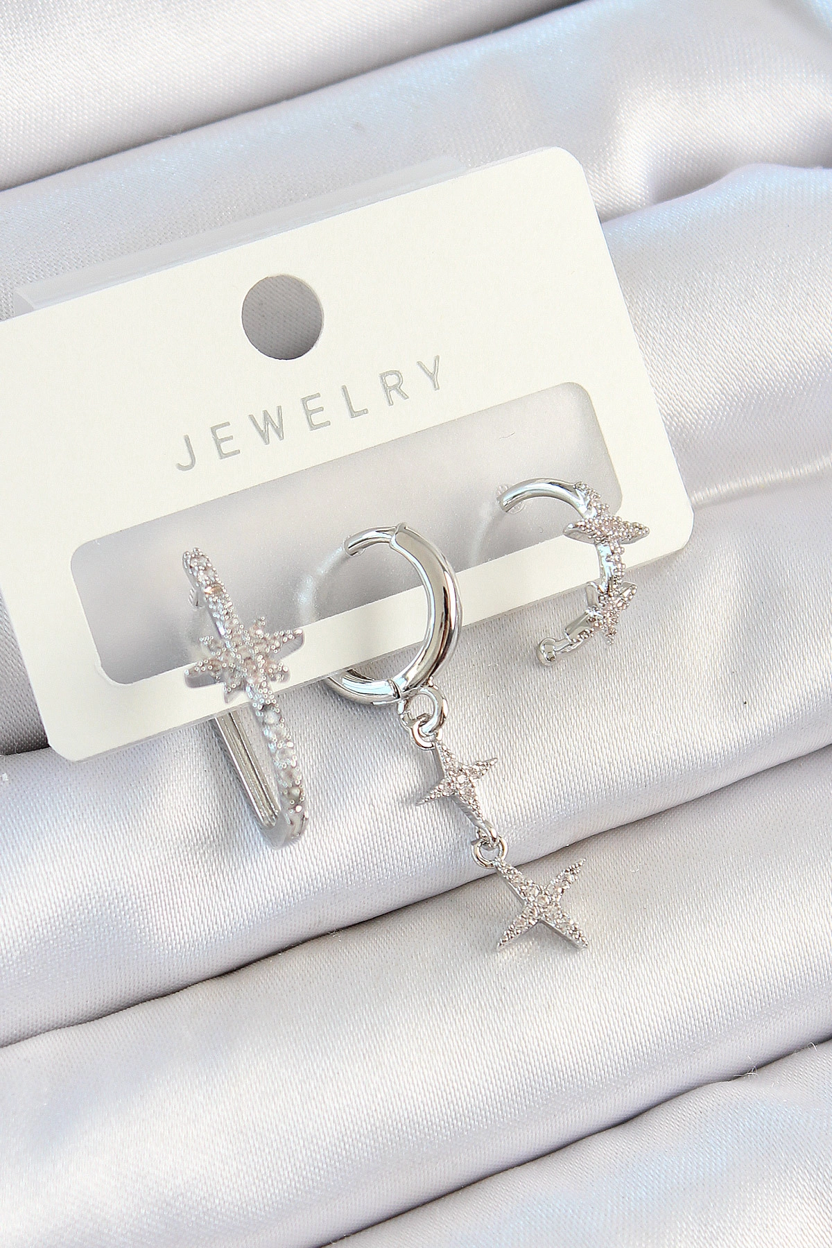 Pirinç Zirkon Taşlı Kelebek Ve Sallantılı Yıldız Model Gümüş Renk 3'lü Çift Kadın Küpe Set-0